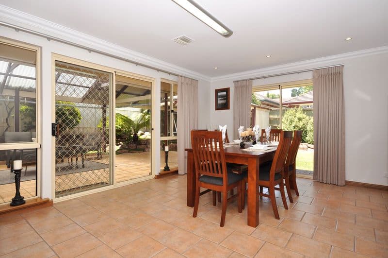 2 Nicholas Walk, ABERFOYLE PARK SA 5159, Aberfoyle Park - Thumbnail 8