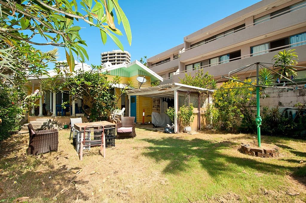 15 Thornton Street, Surfers Paradise QLD 4217, Surfers Paradise - Thumbnail 4