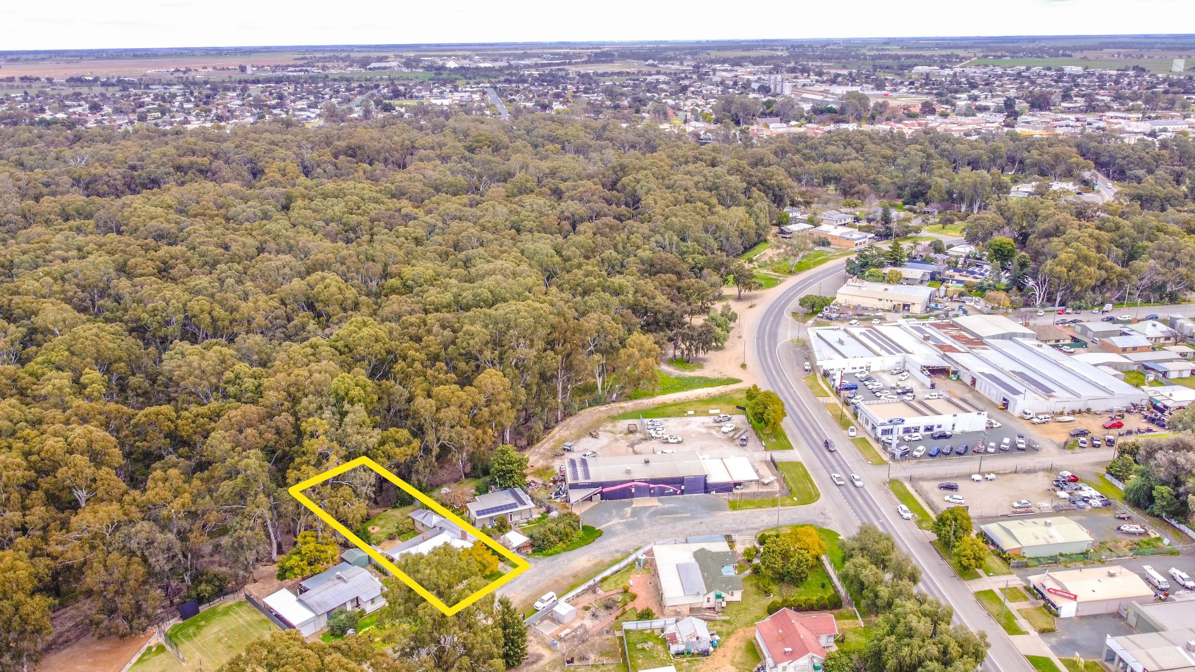 324 Jones Avenue, Deniliquin NSW 2710, Deniliquin - Thumbnail 5