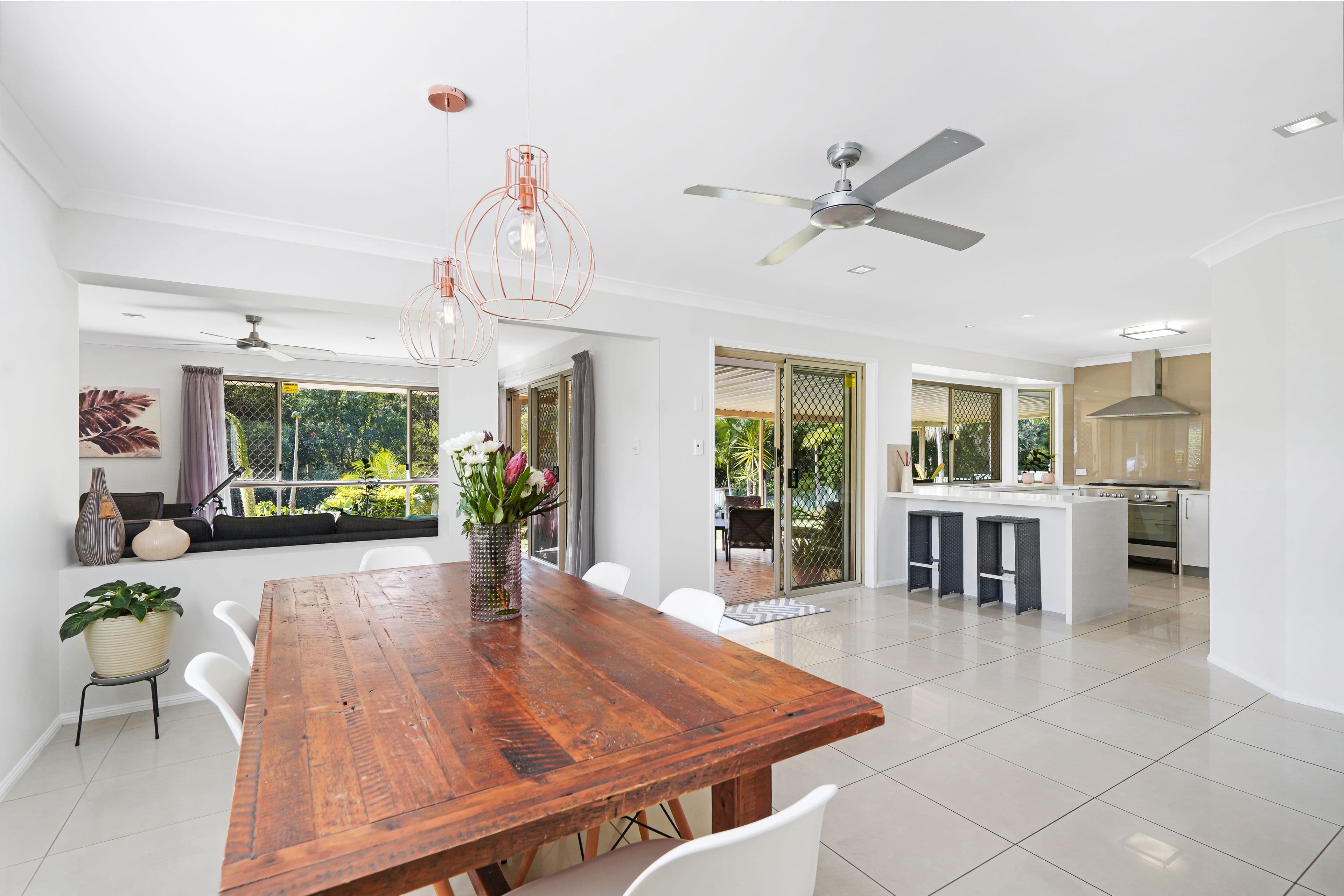 10 Gardenia Drive, Bonogin QLD 4213, Bonogin - Image 1