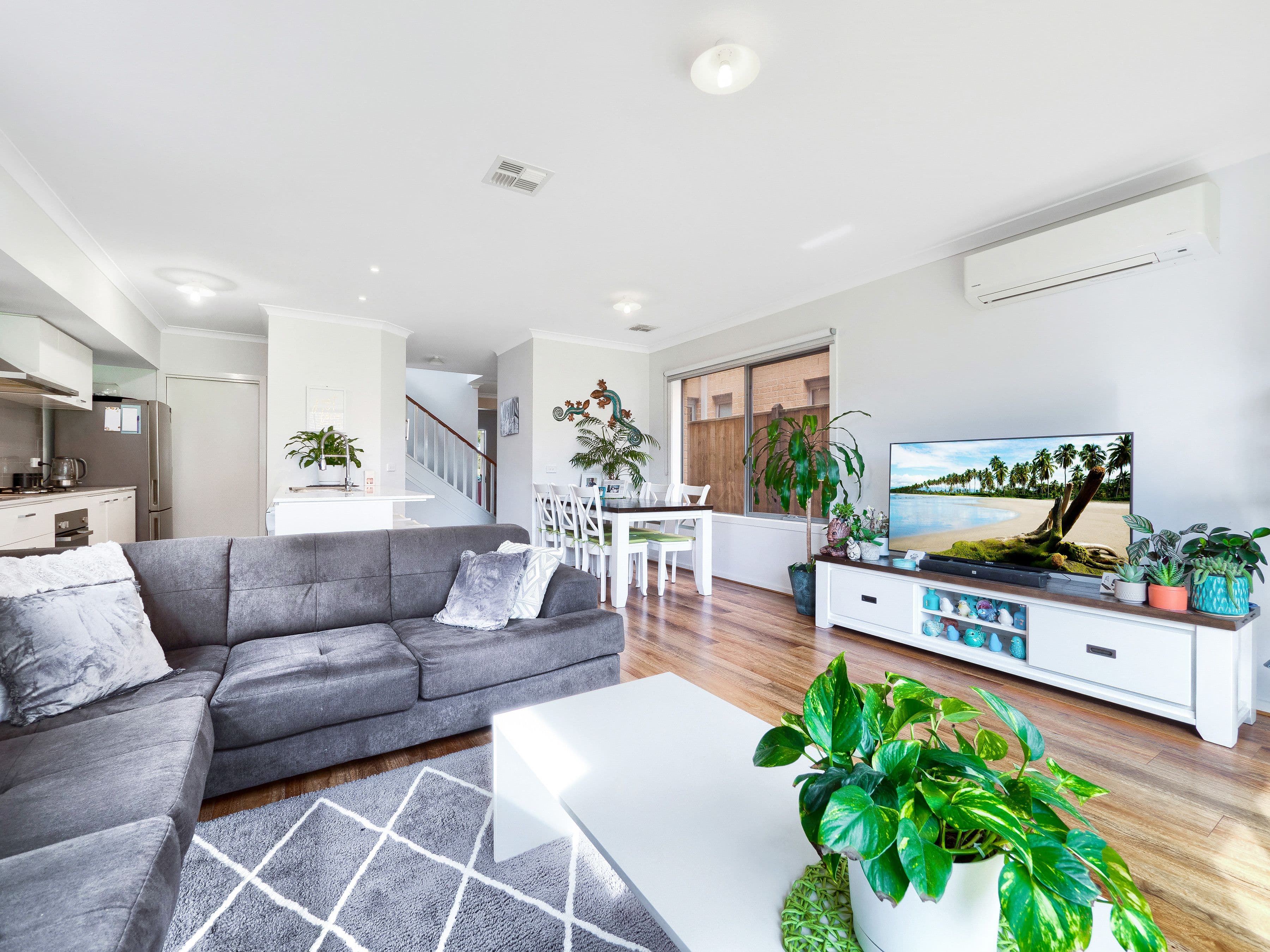 5 Carmichael Avenue, Cranbourne West VIC 3977, Cranbourne West - Thumbnail 6