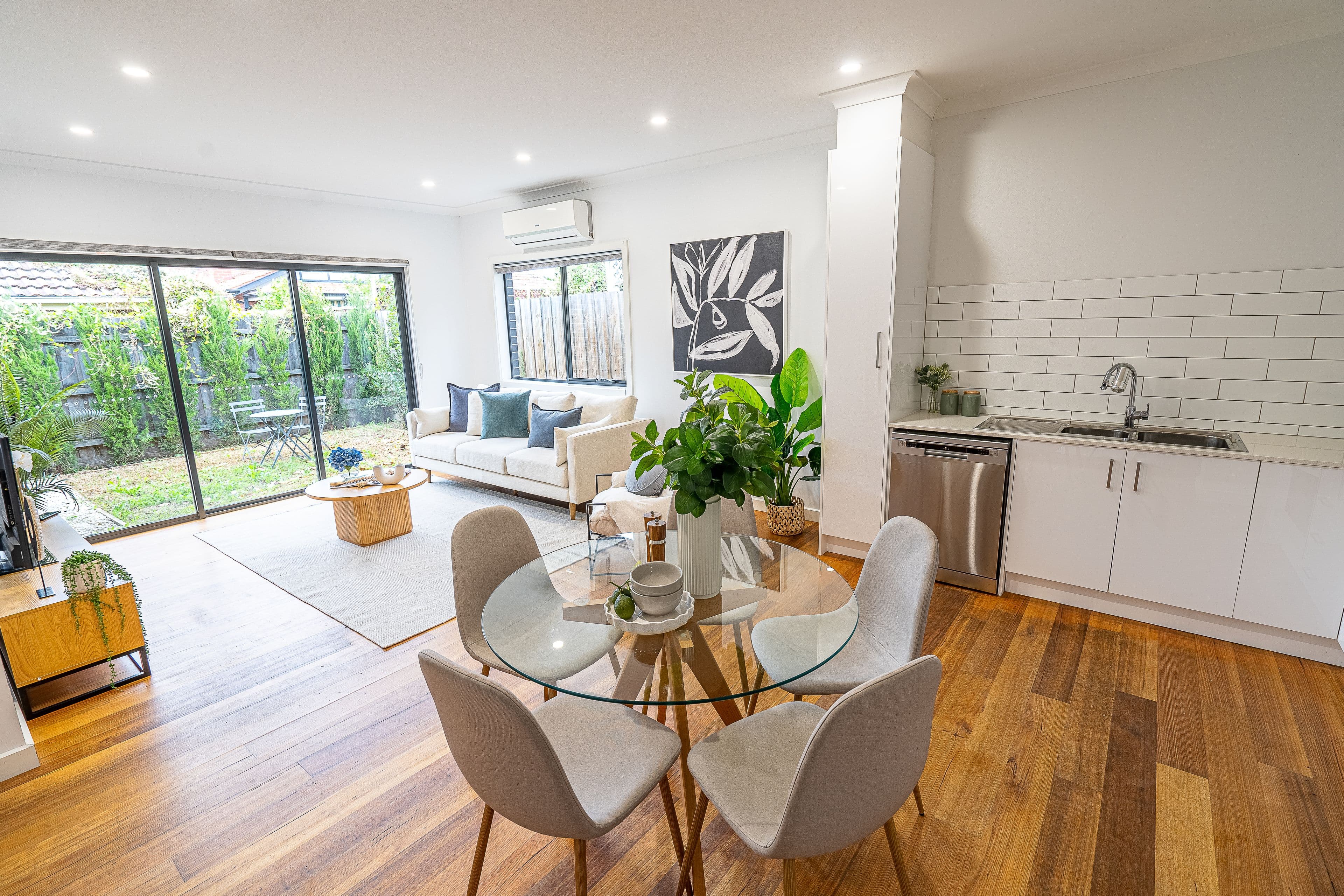 7B Carrol Street, Reservoir VIC 3073, Reservoir - Thumbnail 5