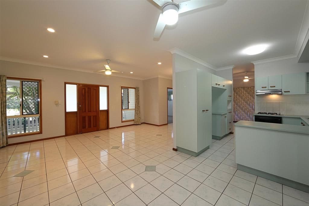 13 Acacia Street, MOORE PARK BEACH QLD 4670, Moore Park Beach - Thumbnail 3