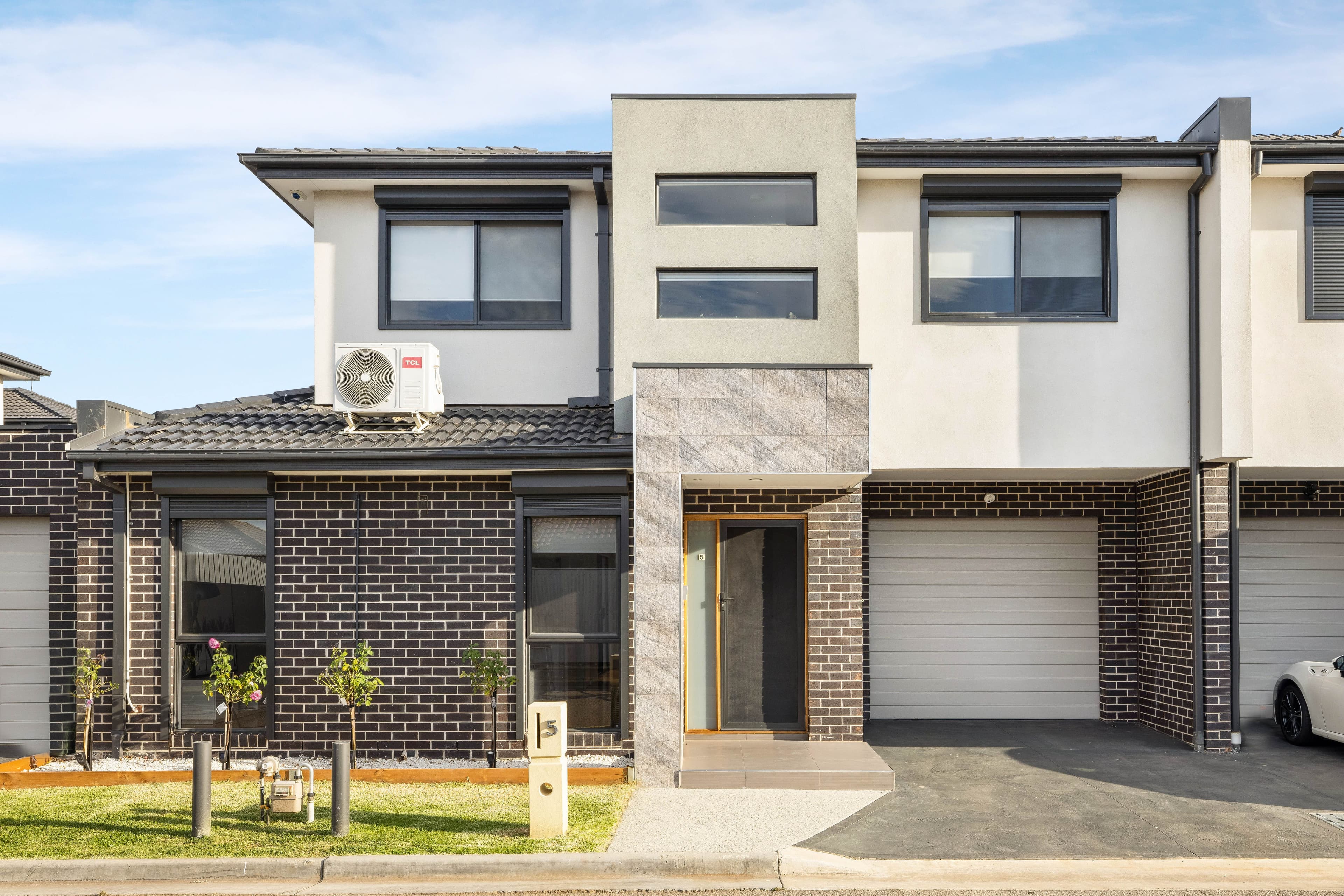 5 Jessie Hunter Street, Hadfield VIC 3046, Hadfield - Image 1