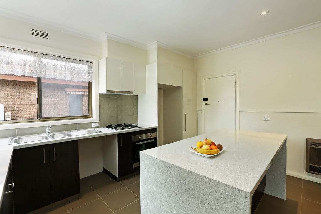 13 Watson Avenue, Belmont VIC 3216, Belmont - Thumbnail 3