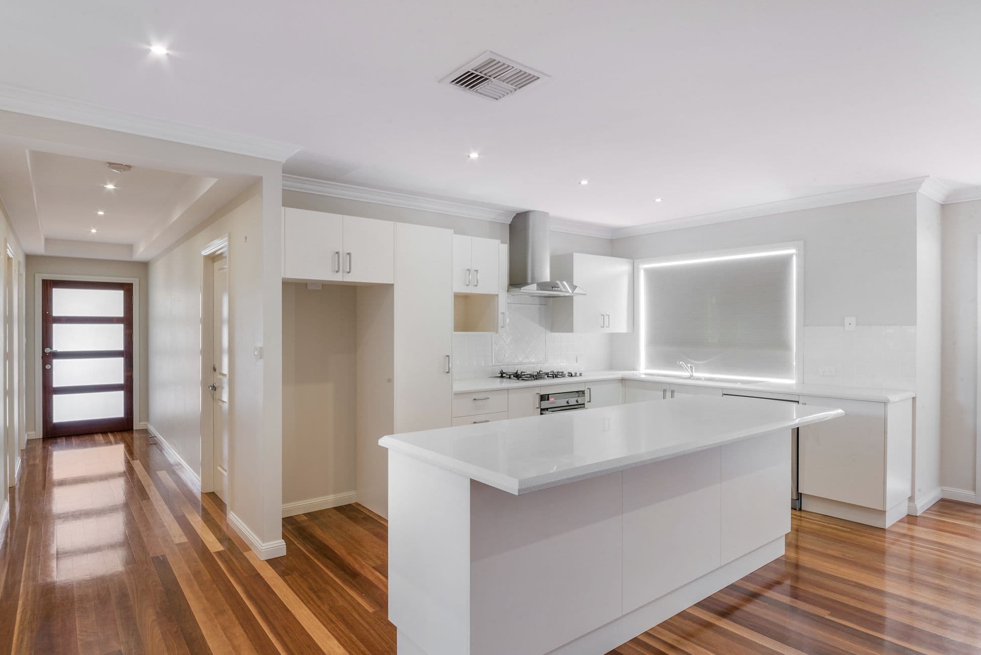 Elderslie NSW 2570, Elderslie - Thumbnail 2