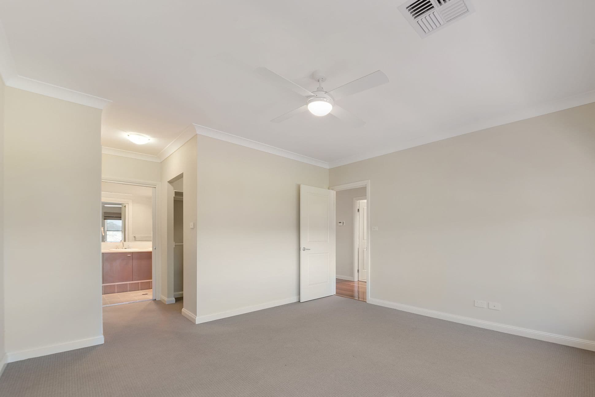 Elderslie NSW 2570, Elderslie - Thumbnail 6