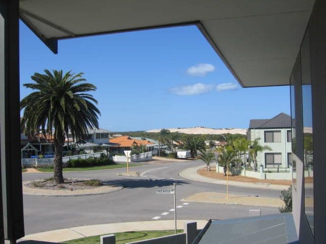 22 Seaview Boulevard, WANDINA WA 6530, Wandina - Thumbnail 2