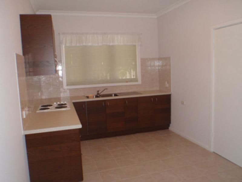 72 Camberwell Road, BALGA WA 6061, Balga - Thumbnail 7