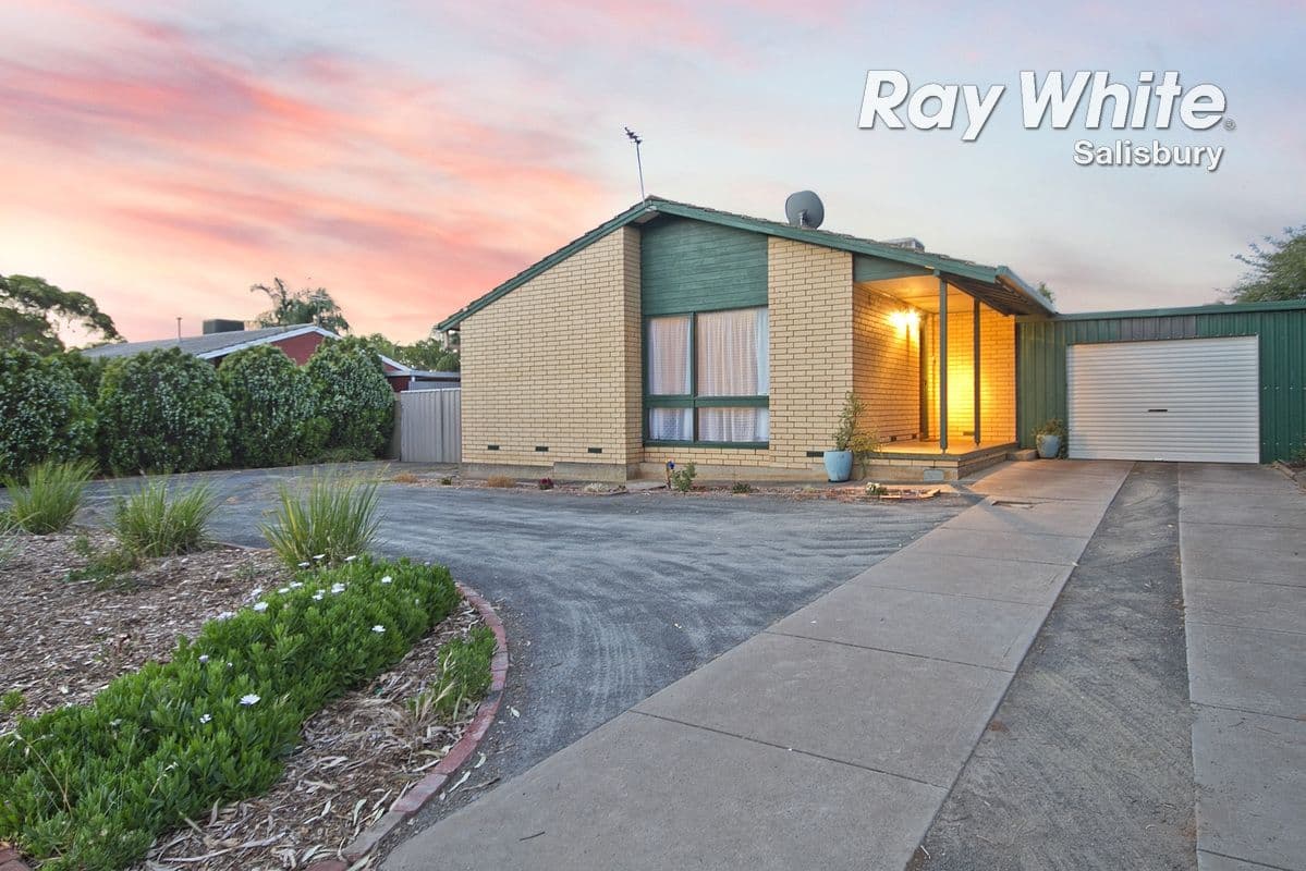 29 Alawoona Road, Munno Para SA 5115, Munno Para - Image 1
