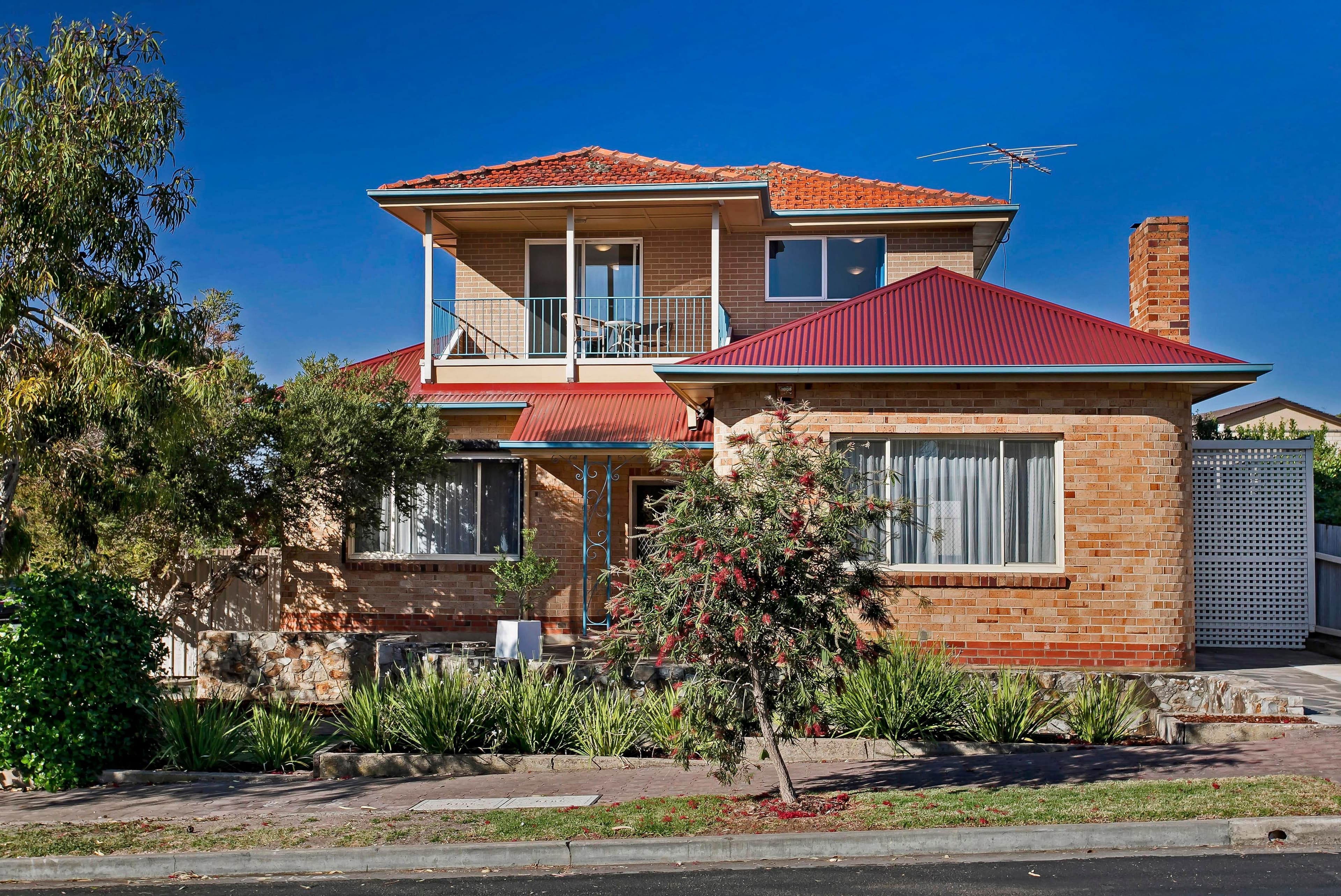 6 Cameron Avenue, Kingston Park SA 5049, Kingston Park - Thumbnail 2
