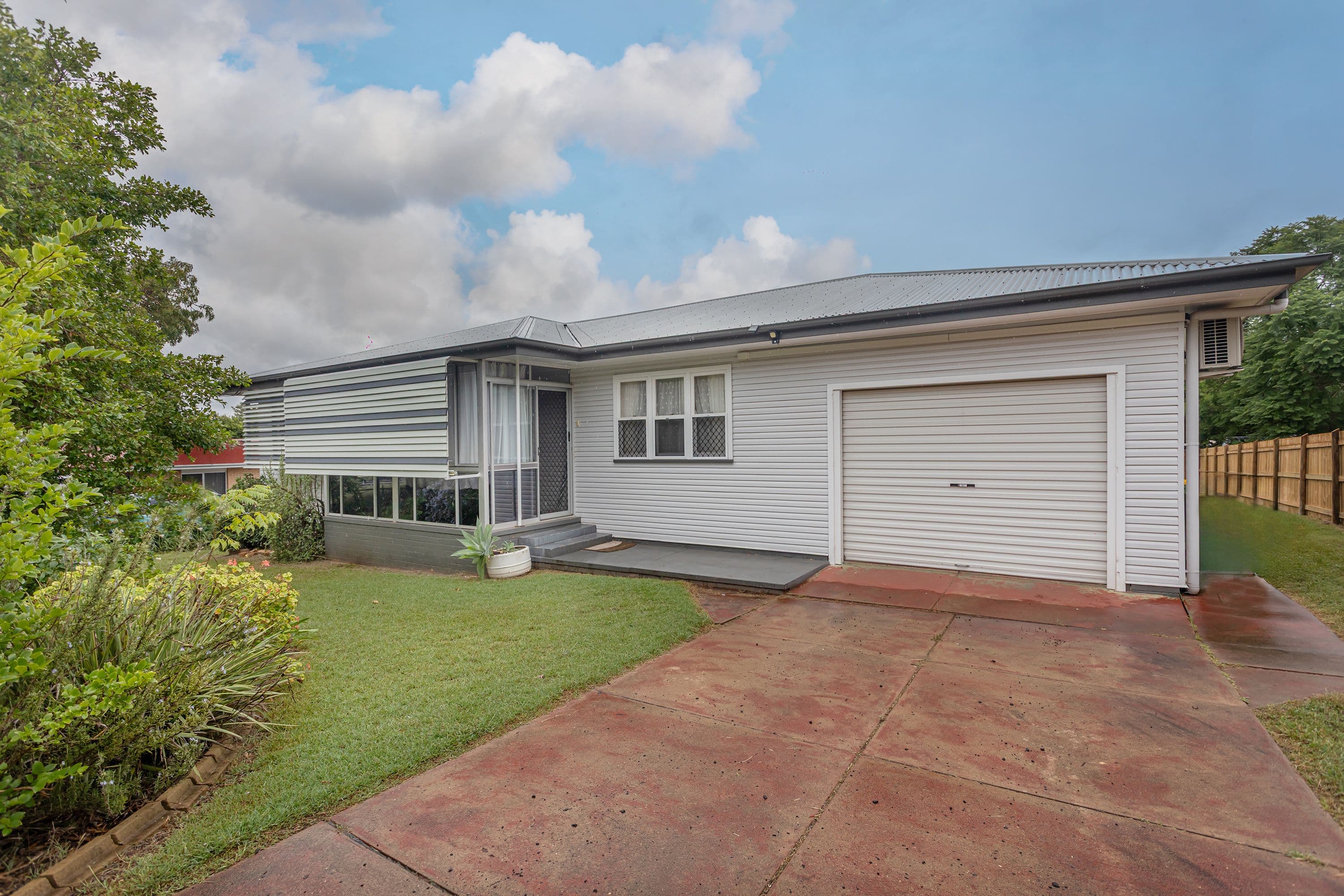 59 Toowoomba Road, Oakey QLD 4401, Oakey - Image 1