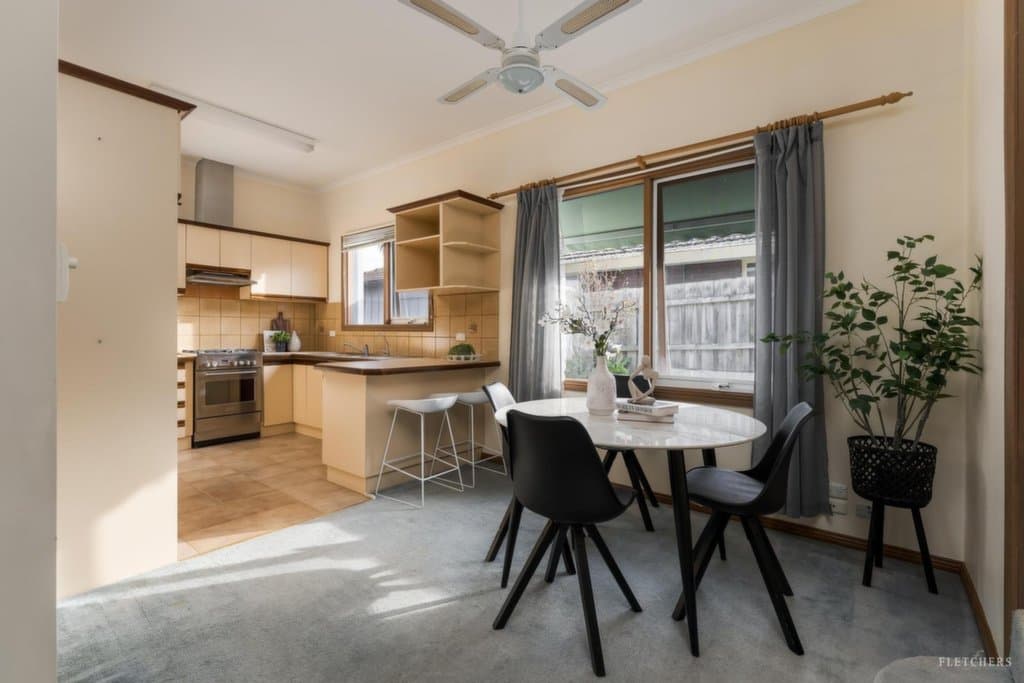 2/61 Tunstall Road, Doncaster East - Thumbnail 3
