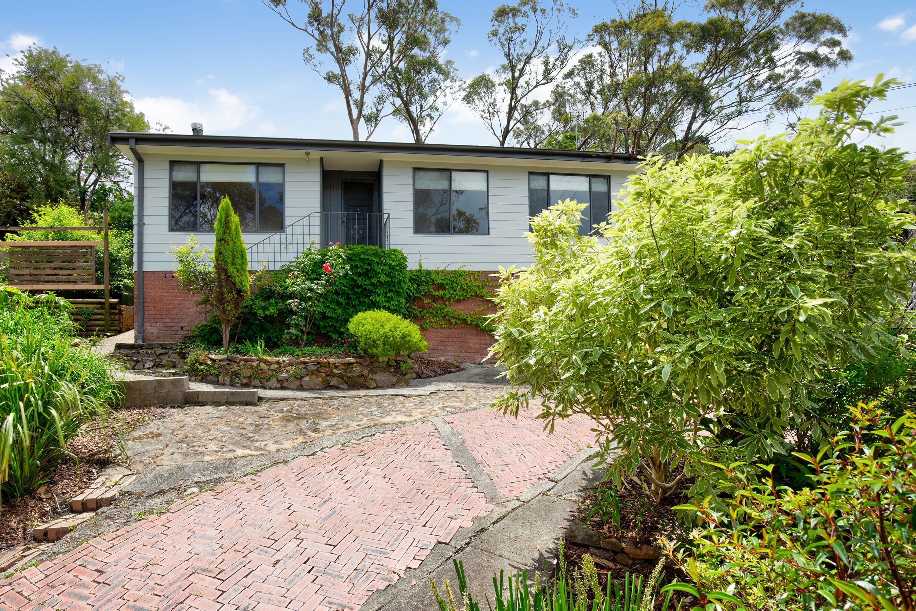 25A Reserve Avenue, Hazelbrook NSW 2779, Hazelbrook - Image 1
