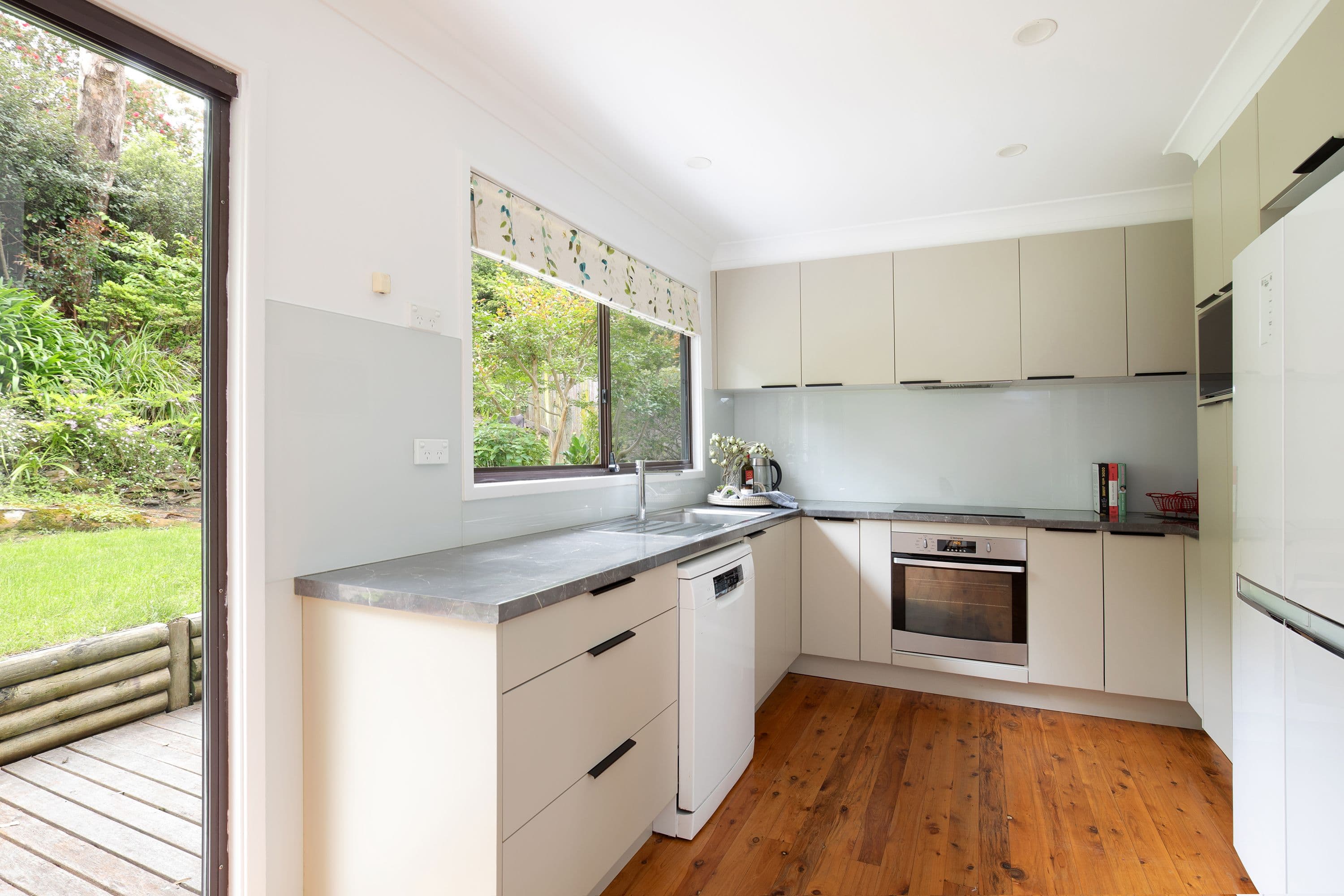 25A Reserve Avenue, Hazelbrook NSW 2779, Hazelbrook - Thumbnail 7
