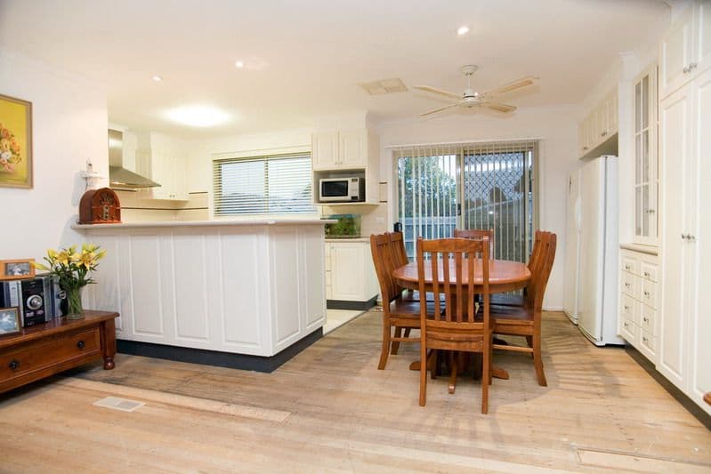 27 Savannah Crescent, Epping VIC 3076, Epping - Thumbnail 3
