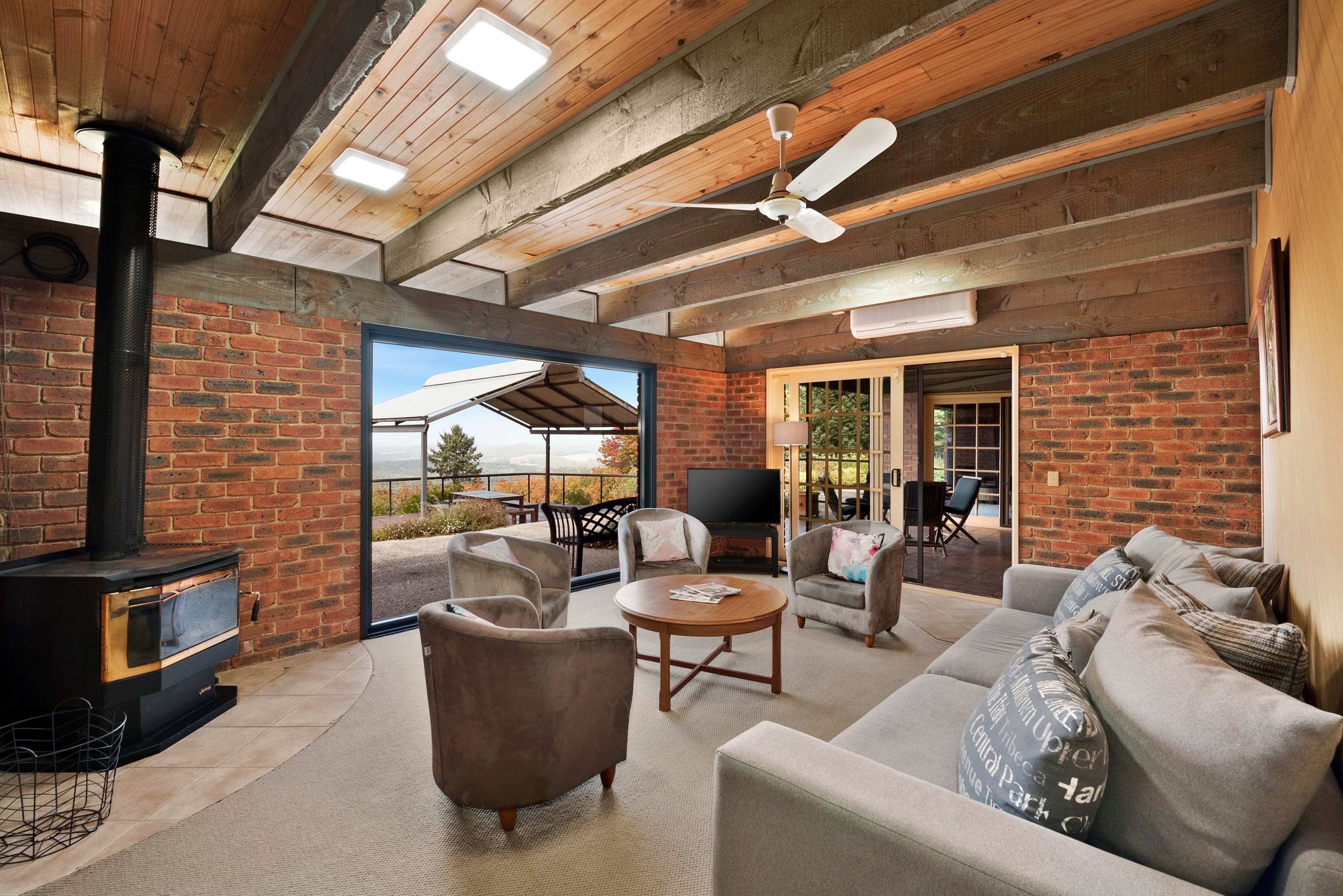 170 Olinda-Monbulk Road, Olinda VIC 3788, Olinda - Thumbnail 2