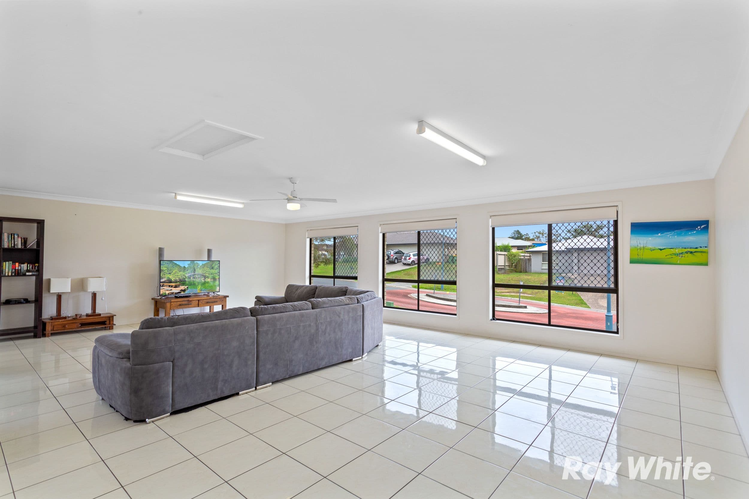23 Prestige Drive, Marsden QLD 4132, Marsden - Thumbnail 3