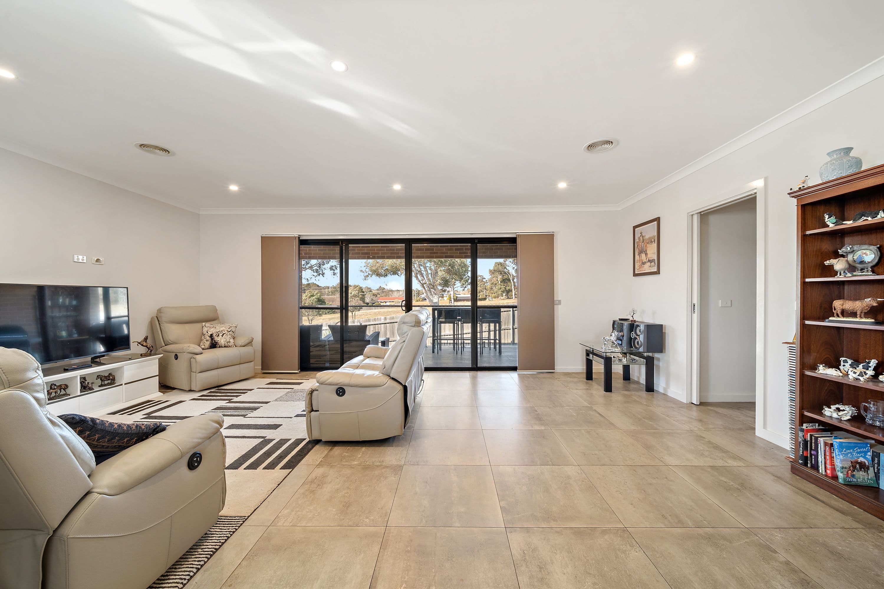 38 Carman Loop, Macgregor ACT 2615, Macgregor - Thumbnail 8