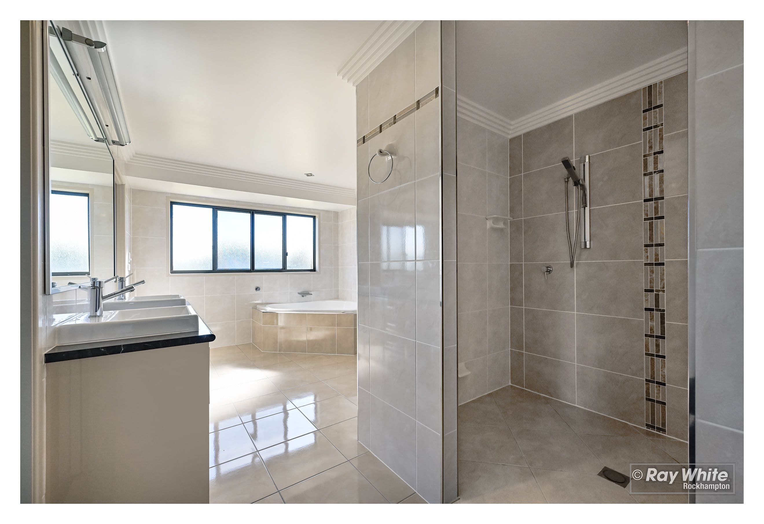 8 Frangipani Court, Norman Gardens QLD 4701, Norman Gardens - Thumbnail 6