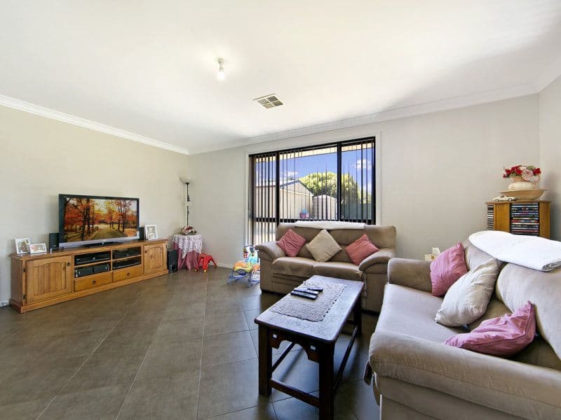 12 Jemalong Crescent, Roseworthy SA 5371, Roseworthy - Thumbnail 5