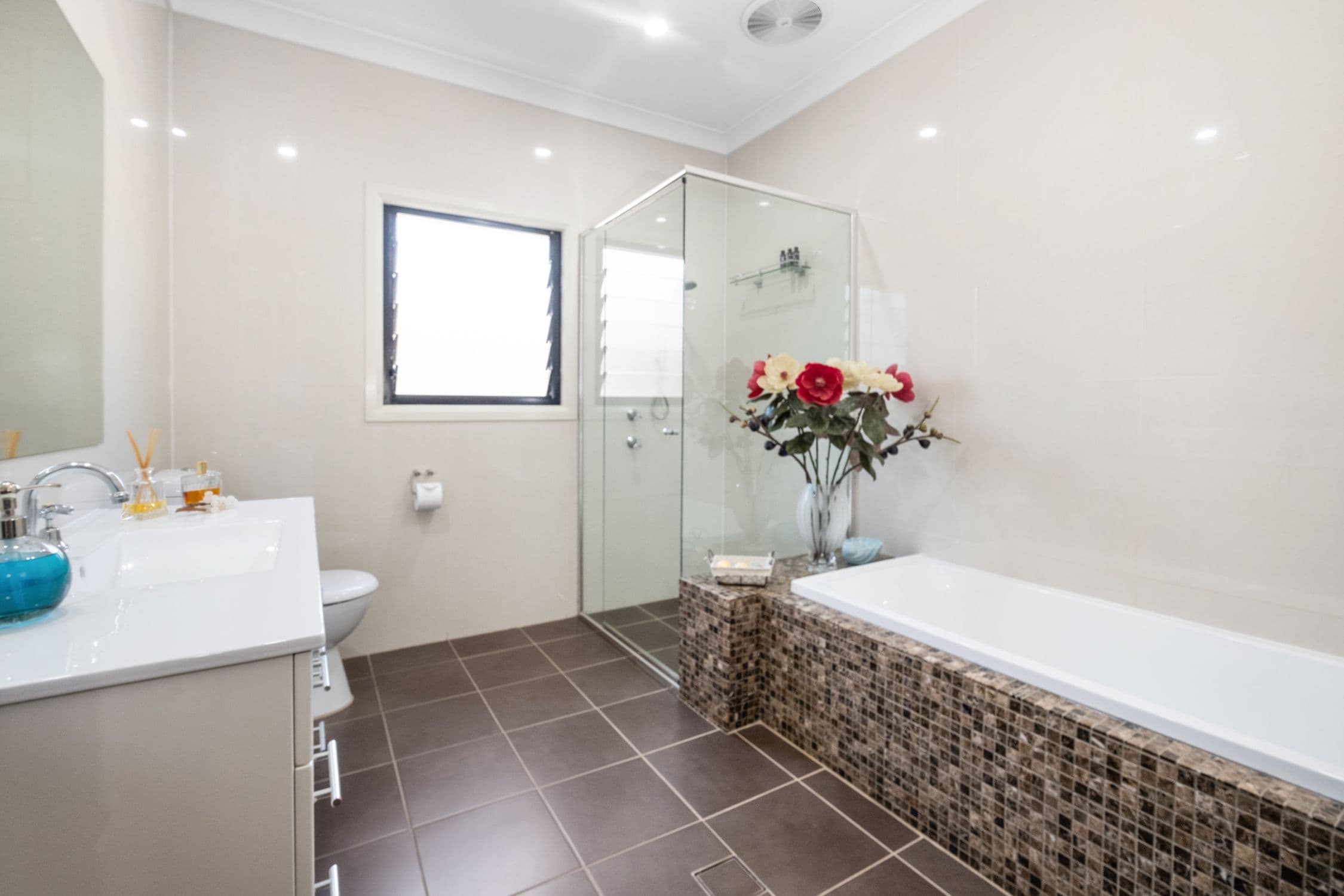 945 The Entrance Road, Forresters Beach NSW 2260, Forresters Beach - Thumbnail 7