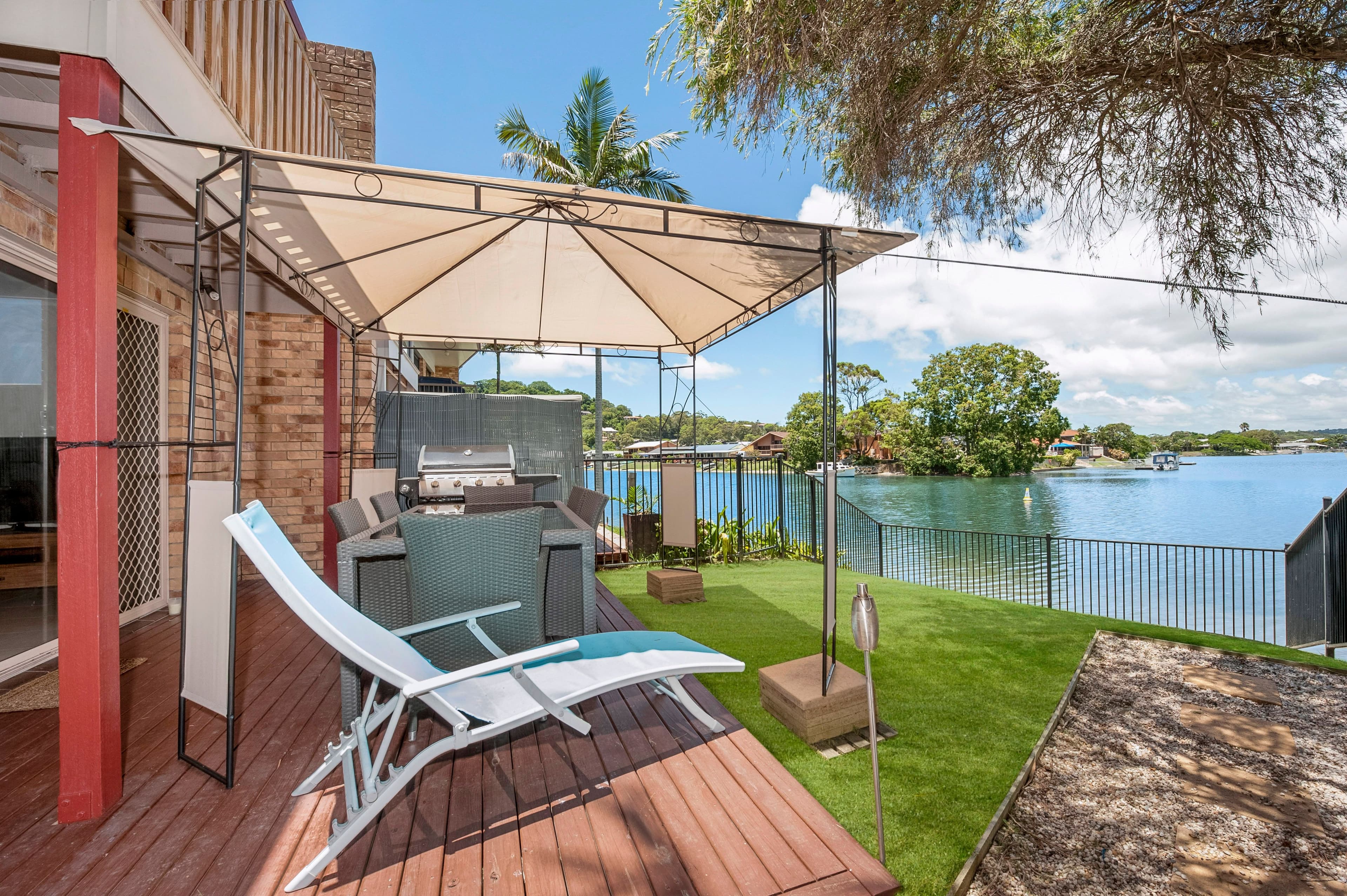 2 Mugga Way, Tweed Heads - Image 1