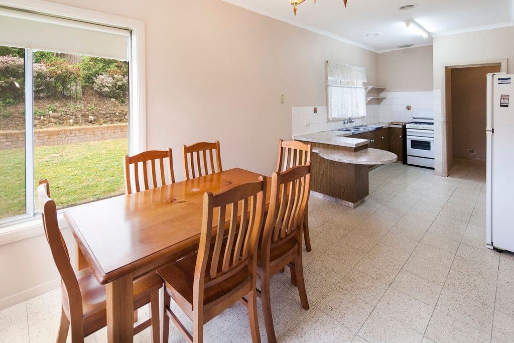 17 McKee Street, Golden Point VIC 3350, Golden Point - Thumbnail 5