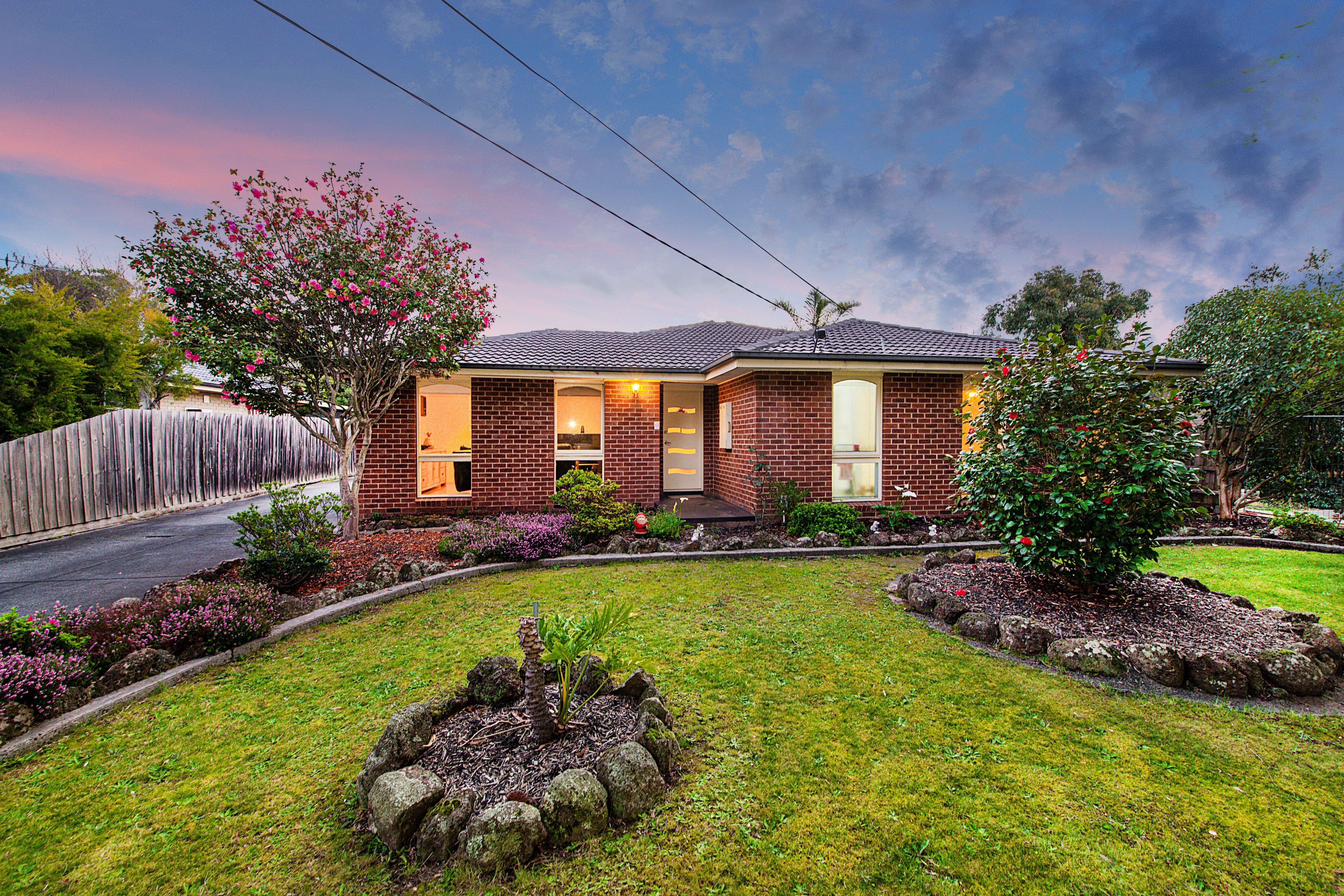 20 Huntingdon Avenue, Bayswater North VIC 3153, Bayswater North - Image 1