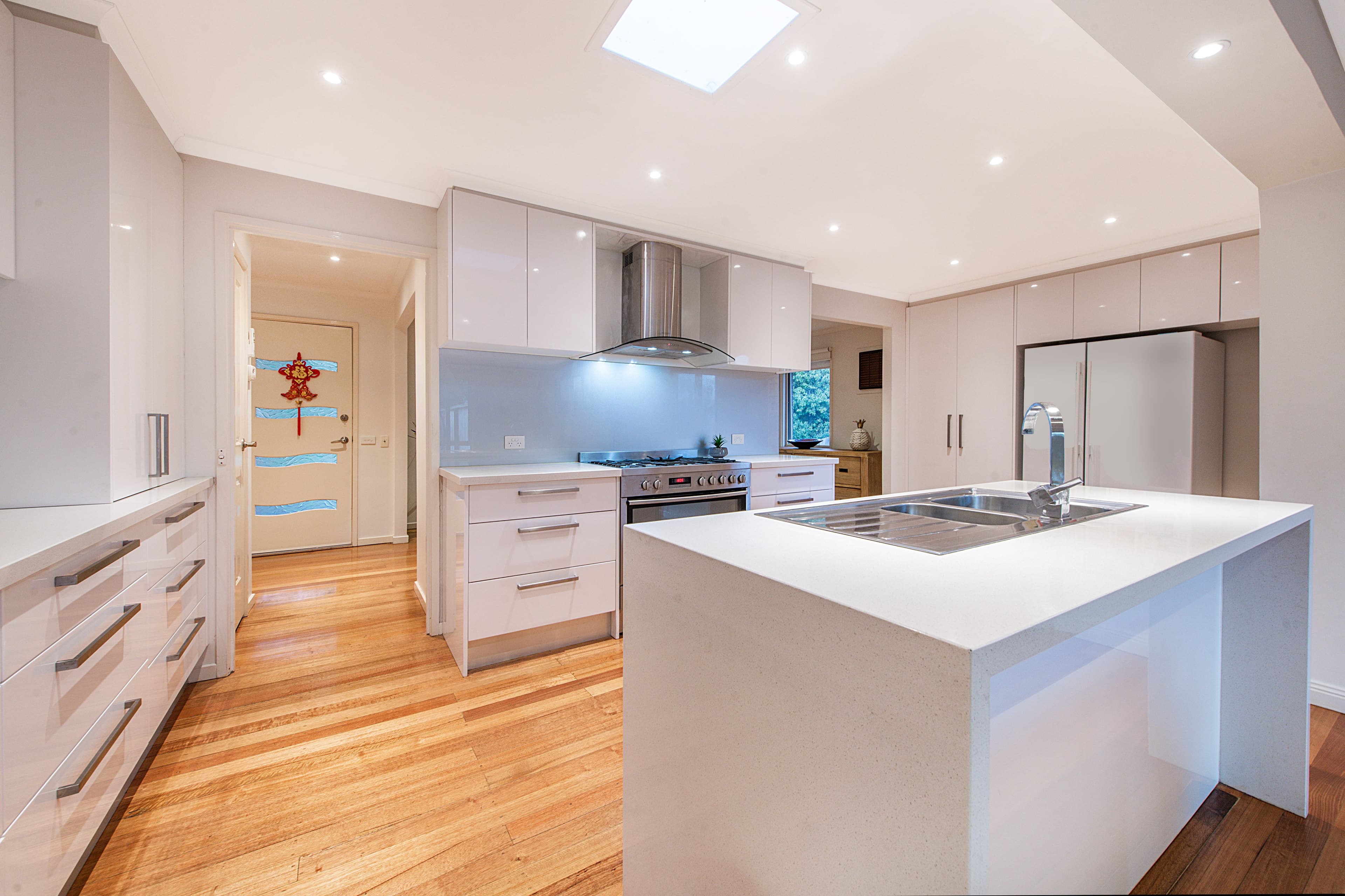 20 Huntingdon Avenue, Bayswater North VIC 3153, Bayswater North - Thumbnail 2