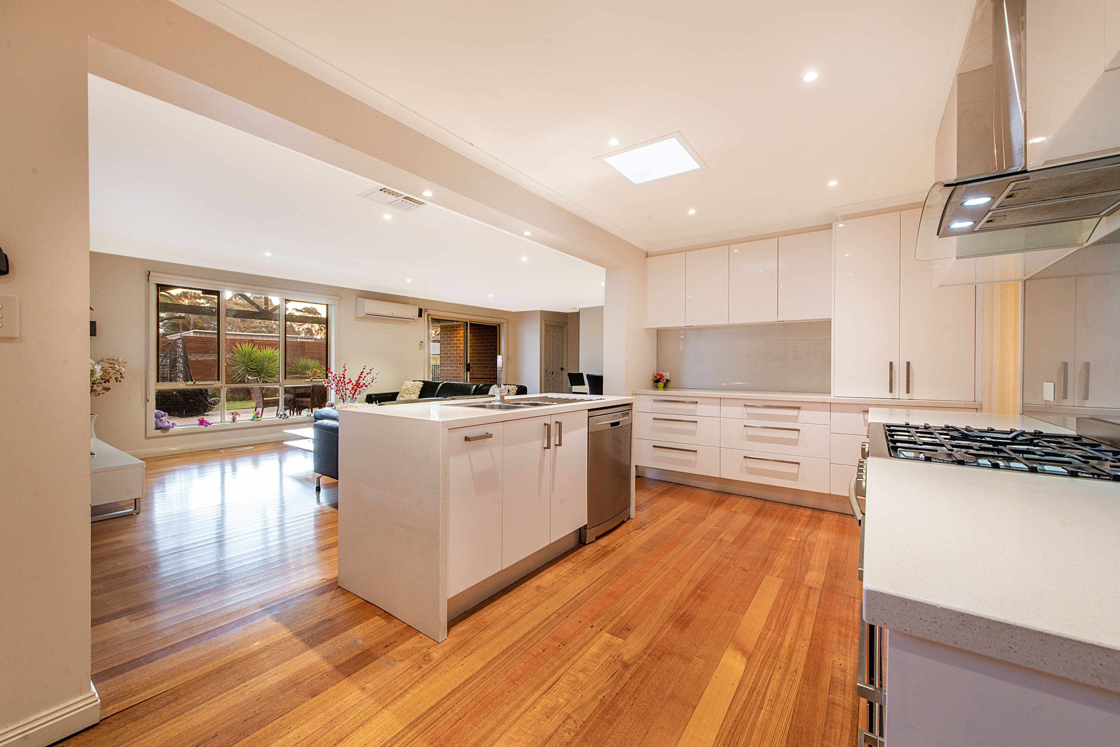 20 Huntingdon Avenue, Bayswater North VIC 3153, Bayswater North - Thumbnail 3