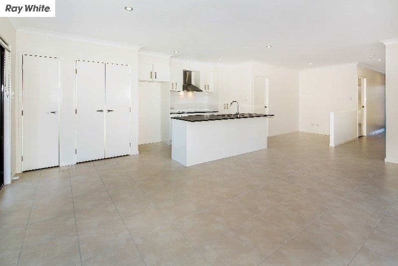 6 Folkes Close, Bellbird Park QLD 4300, Bellbird Park - Thumbnail 7