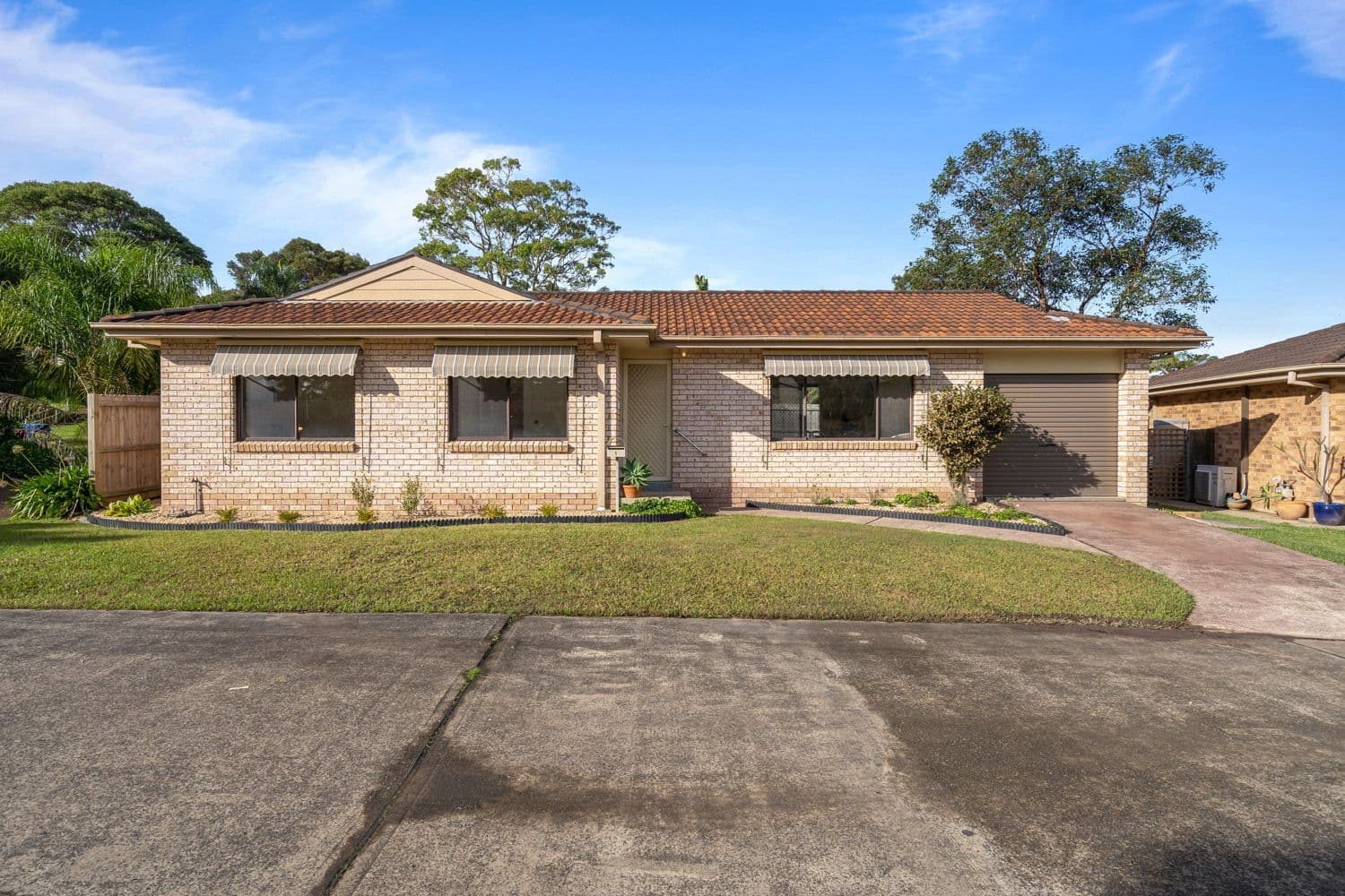 1 Hobbs Close, Bateau Bay NSW 2261, Bateau Bay - Image 1
