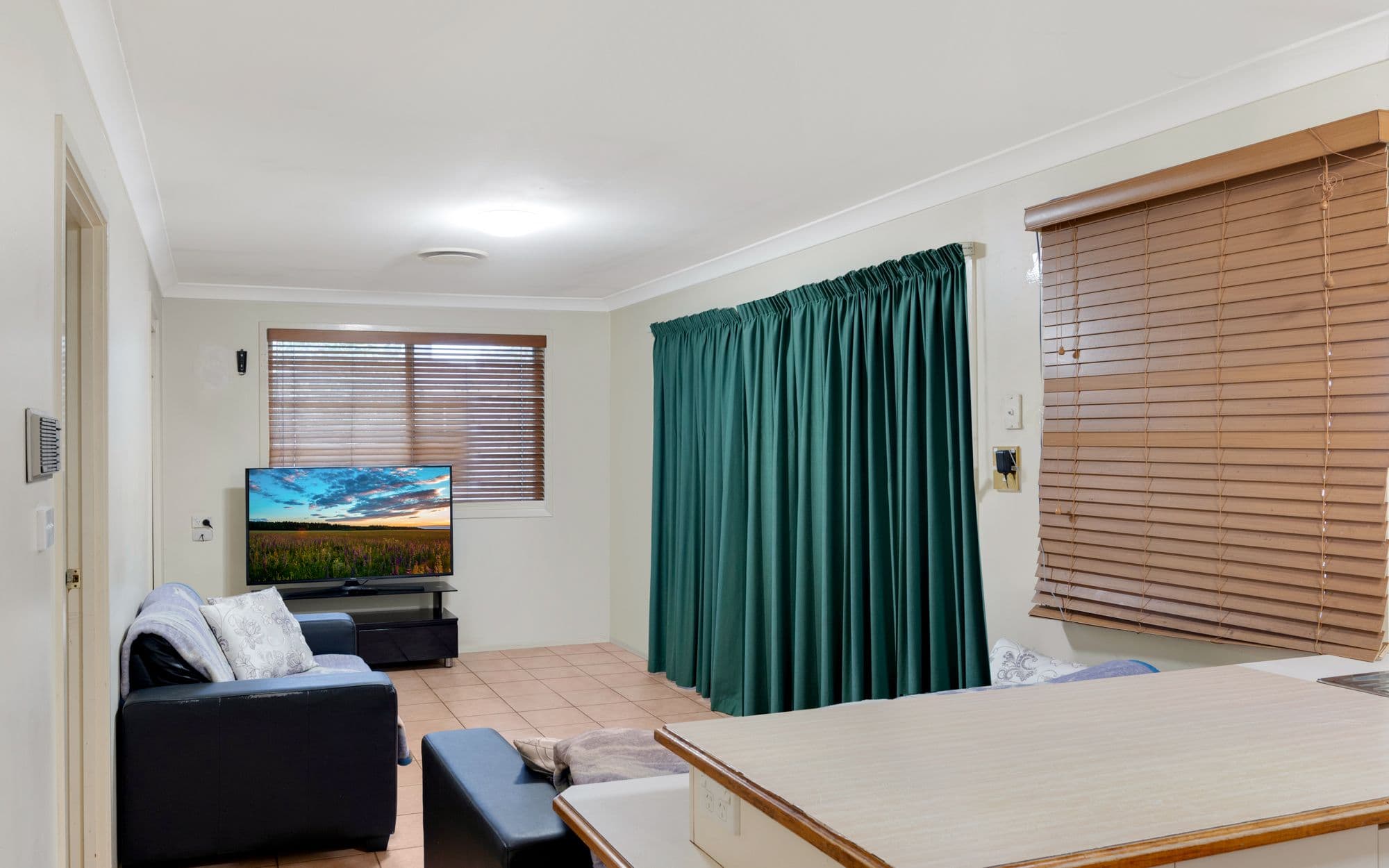 8 Nambung Place, Bow Bowing NSW 2566, Bow Bowing - Thumbnail 3