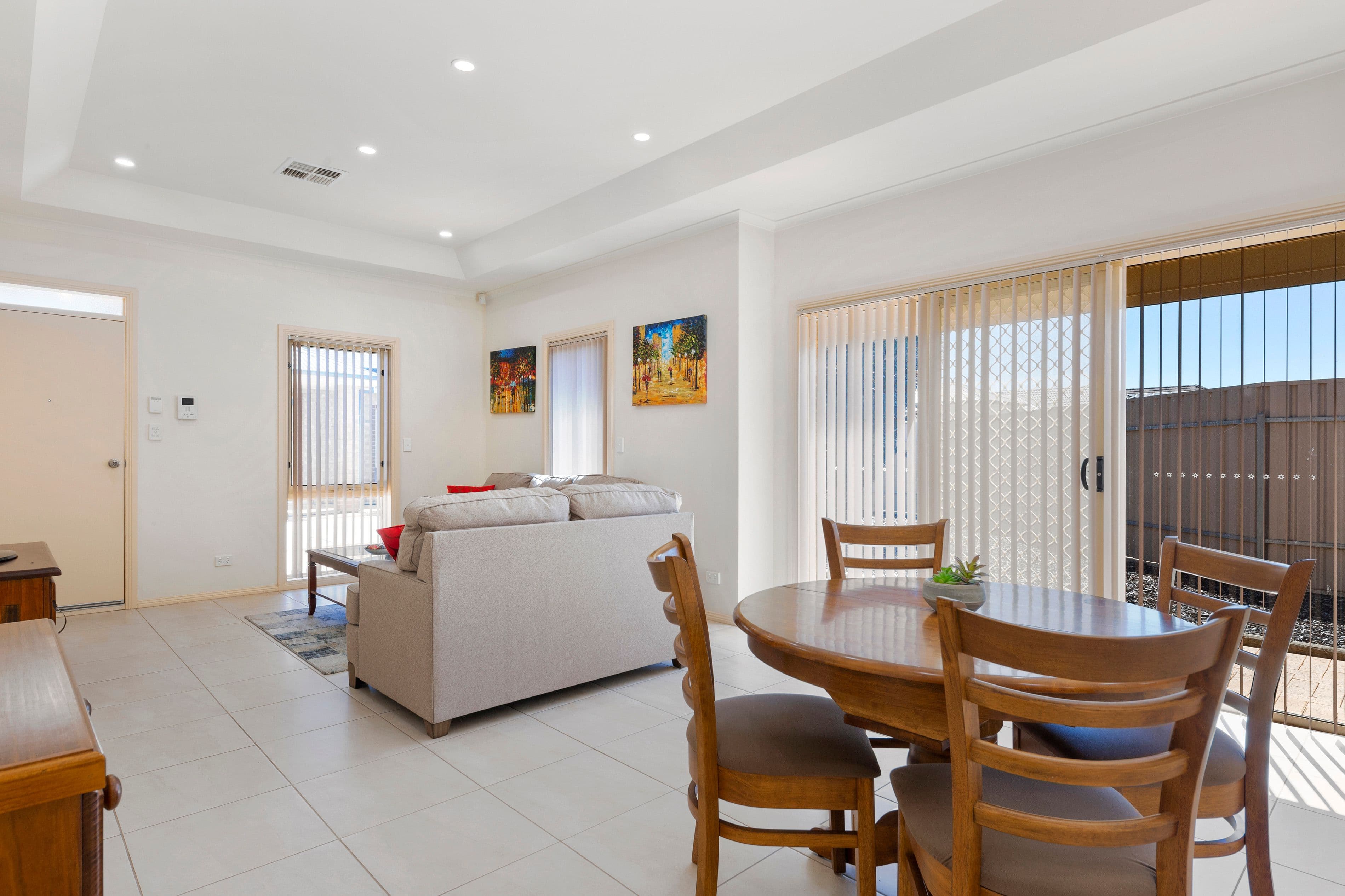 185 Martins Road, Parafield Gardens SA 5107, Parafield Gardens - Thumbnail 2