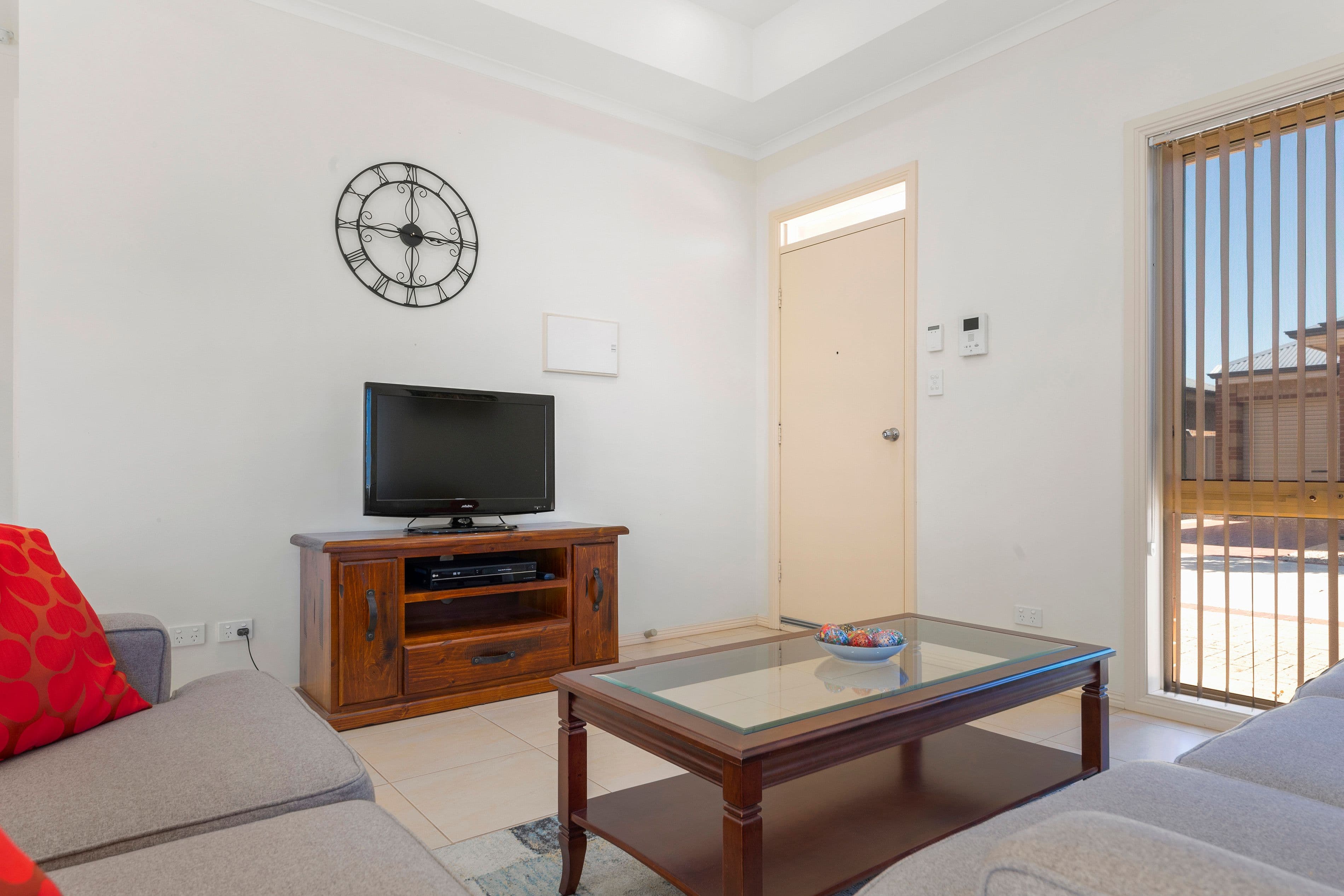 185 Martins Road, Parafield Gardens SA 5107, Parafield Gardens - Thumbnail 3