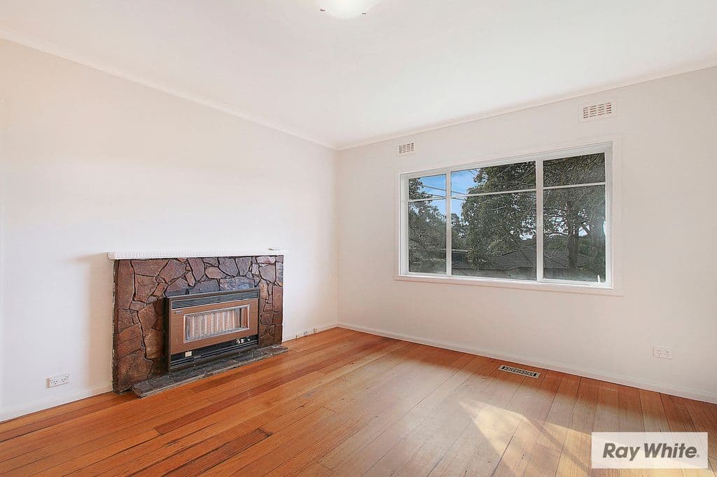 30 Timms Avenue, Croydon VIC 3136, Croydon - Thumbnail 2
