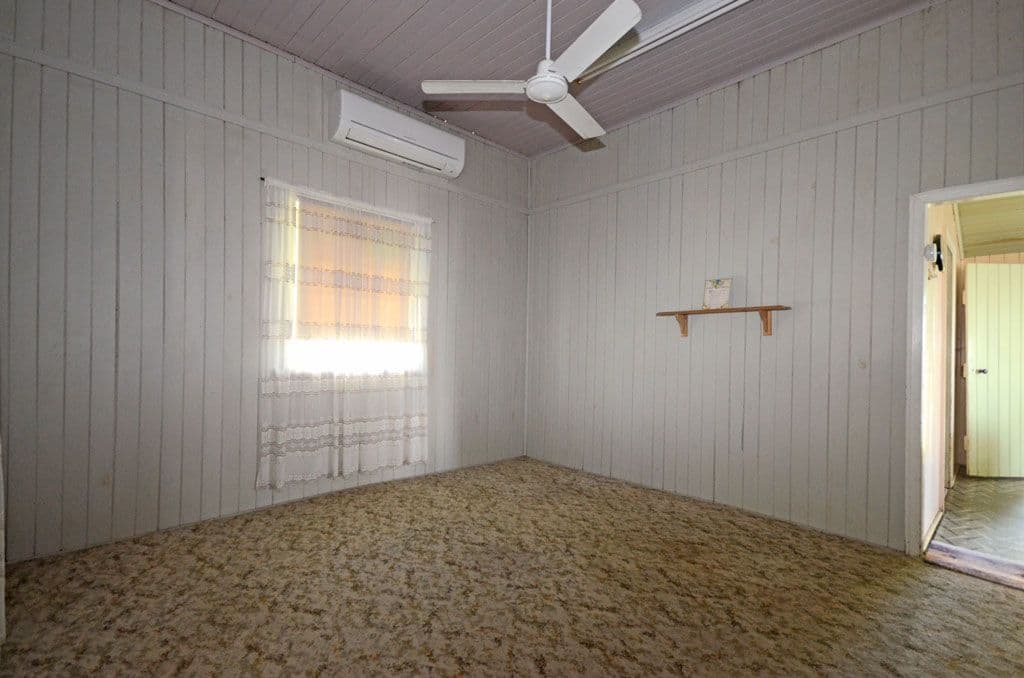 52 Kroombit Street, Biloela QLD 4715, Biloela - Thumbnail 2