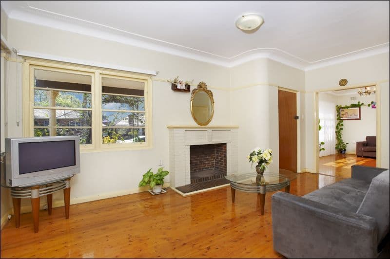 42 Austral Avenue, WESTMEAD NSW 2145, Westmead - Thumbnail 3