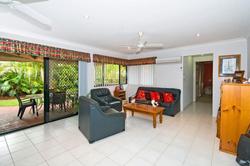 25 Cannon Drive, CURRUMBIN WATERS QLD 4223, Currumbin Waters - Thumbnail 4