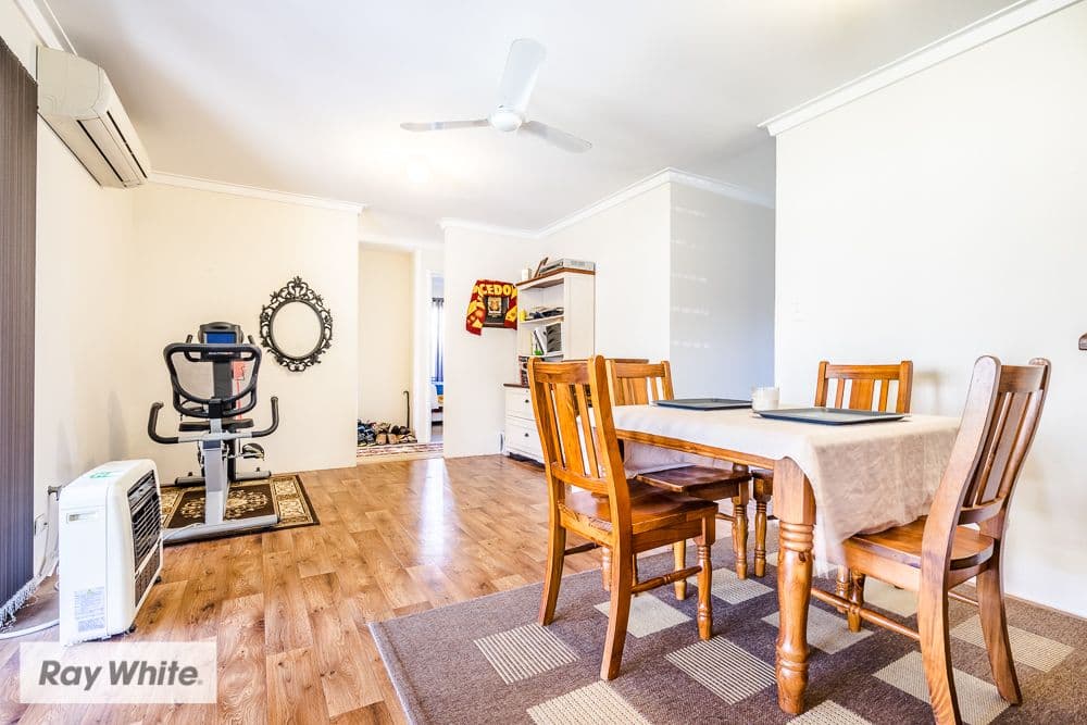 4 Avila Way, Alexander Heights WA 6064, Alexander Heights - Thumbnail 4