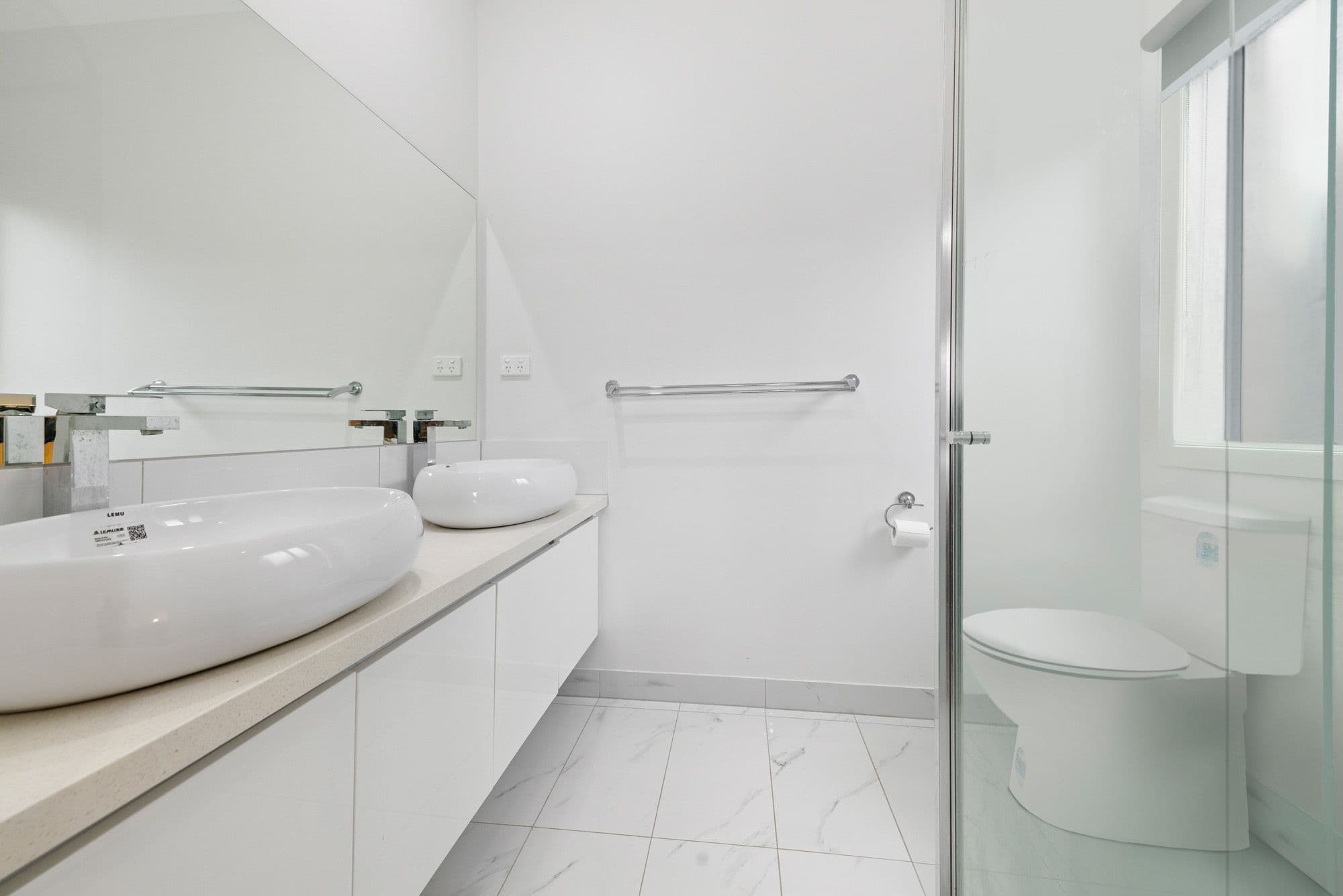 14 Abbeygate Drive, Werribee VIC 3030, Werribee - Thumbnail 3