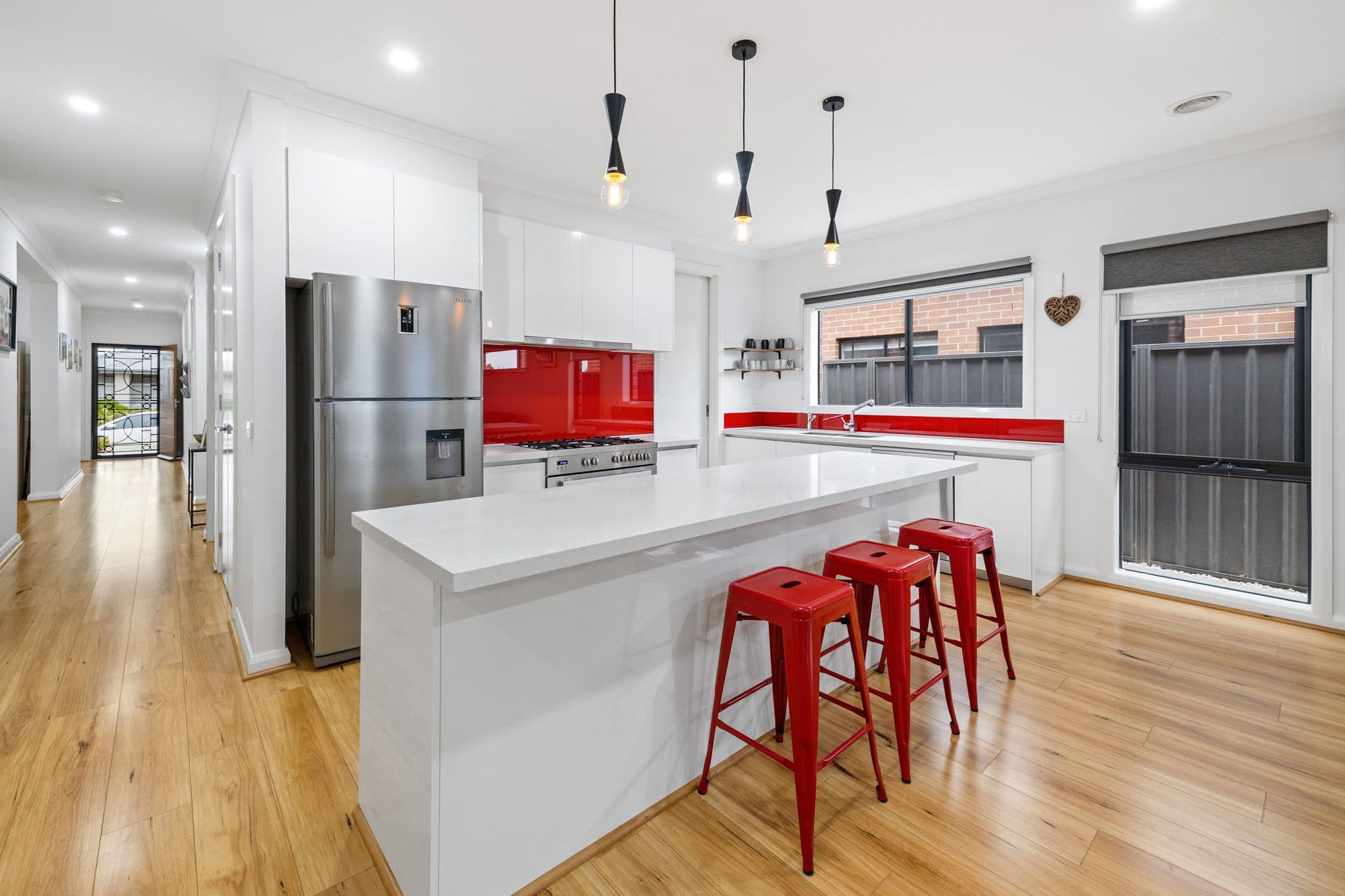 14 Abbeygate Drive, Werribee VIC 3030, Werribee - Thumbnail 5