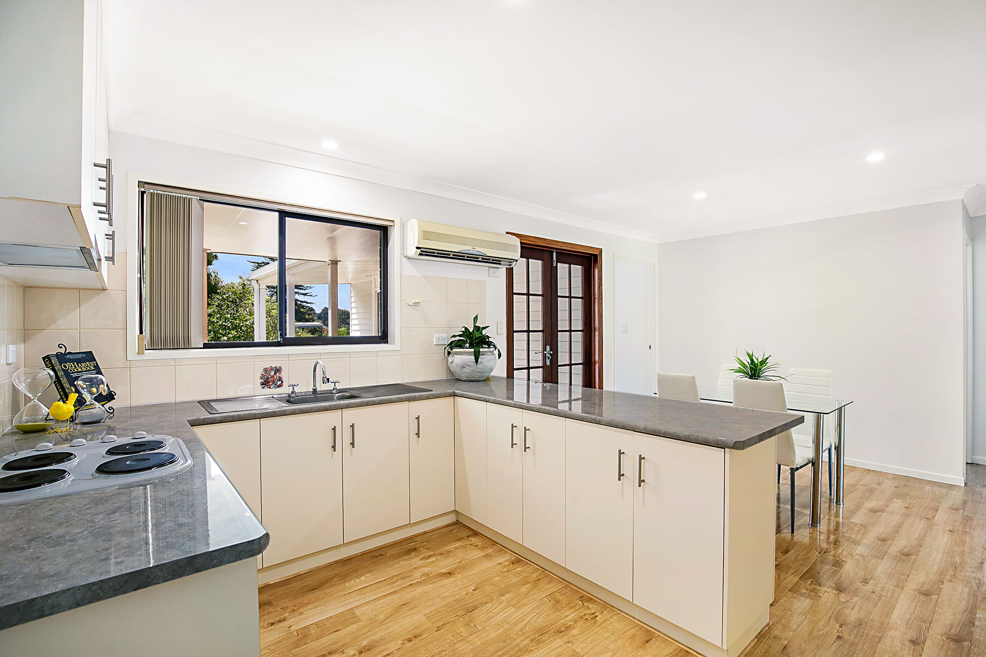 7 Reginald Street, Mount Lofty QLD 4350, Mount Lofty - Thumbnail 4