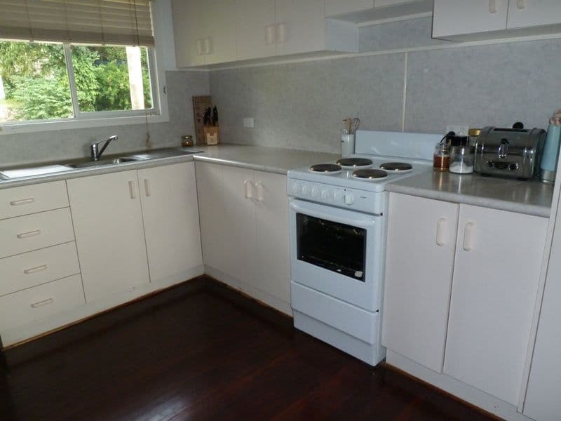 1 Pollock Street, NORTH MACKAY QLD 4740, North Mackay - Thumbnail 2
