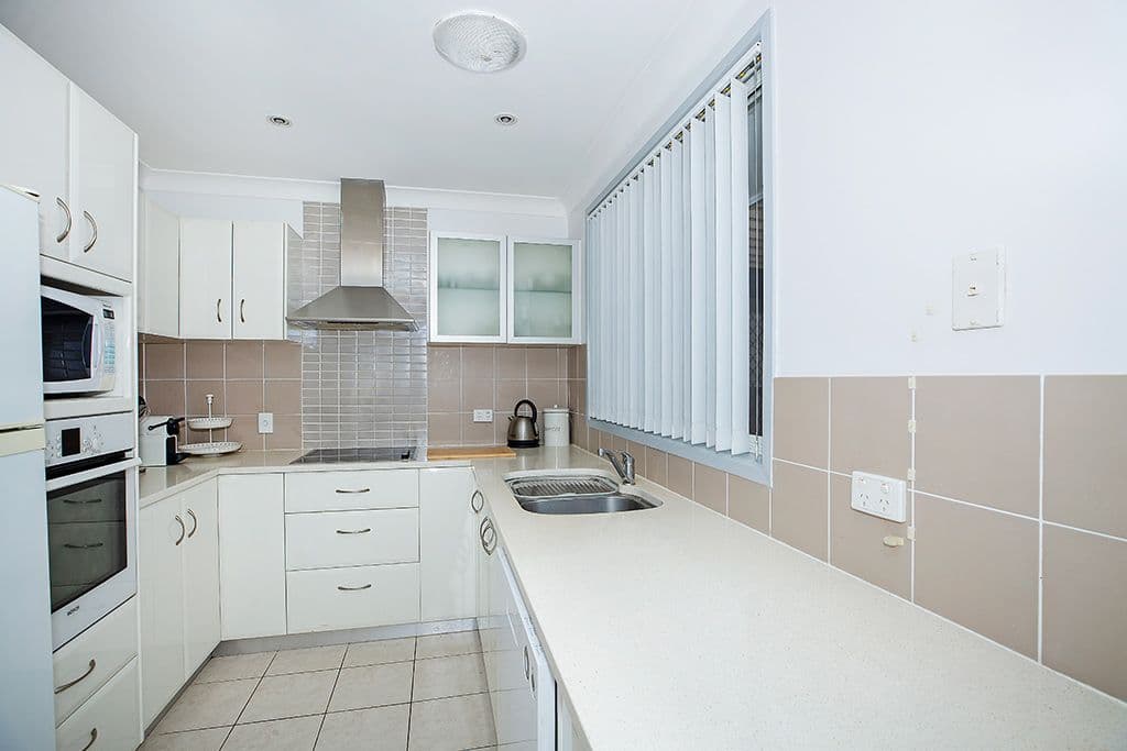 14 Jabiru Street, Carey Bay NSW 2283, Carey Bay - Thumbnail 8