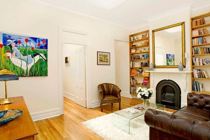 113  Mill Hill Road, BONDI JUNCTION NSW 2022, Bondi Junction - Thumbnail 2