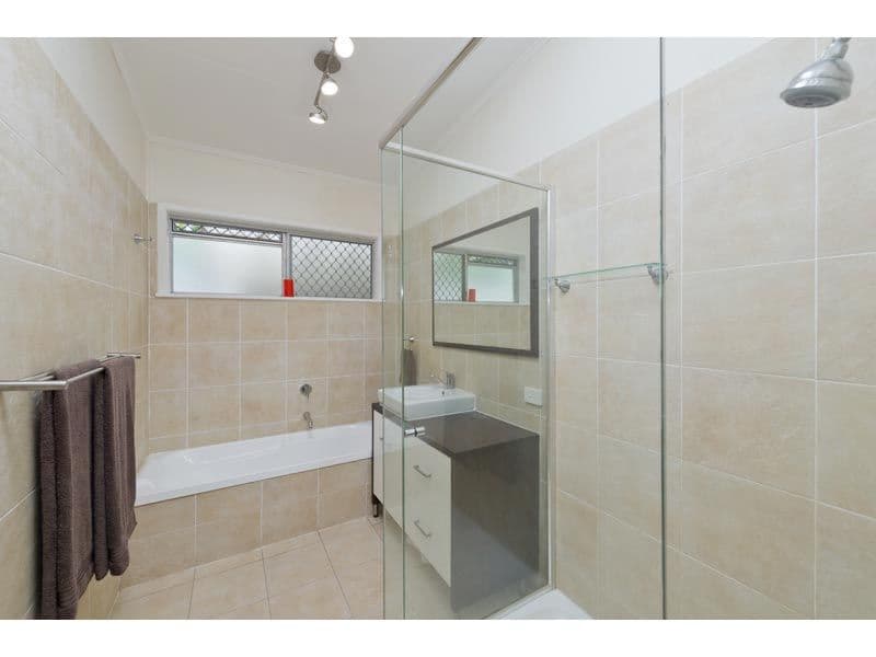 10 Alkoomi Avenue, FERNY HILLS QLD 4055, Ferny Hills - Thumbnail 8