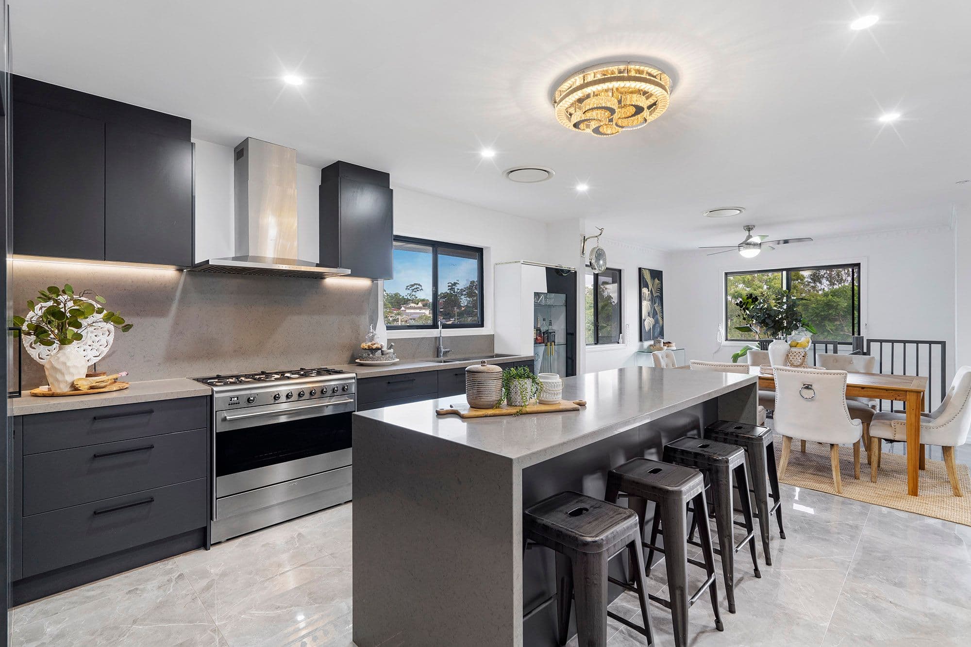 45 Grunert Street, Holland Park QLD 4121, Holland Park - Image 1