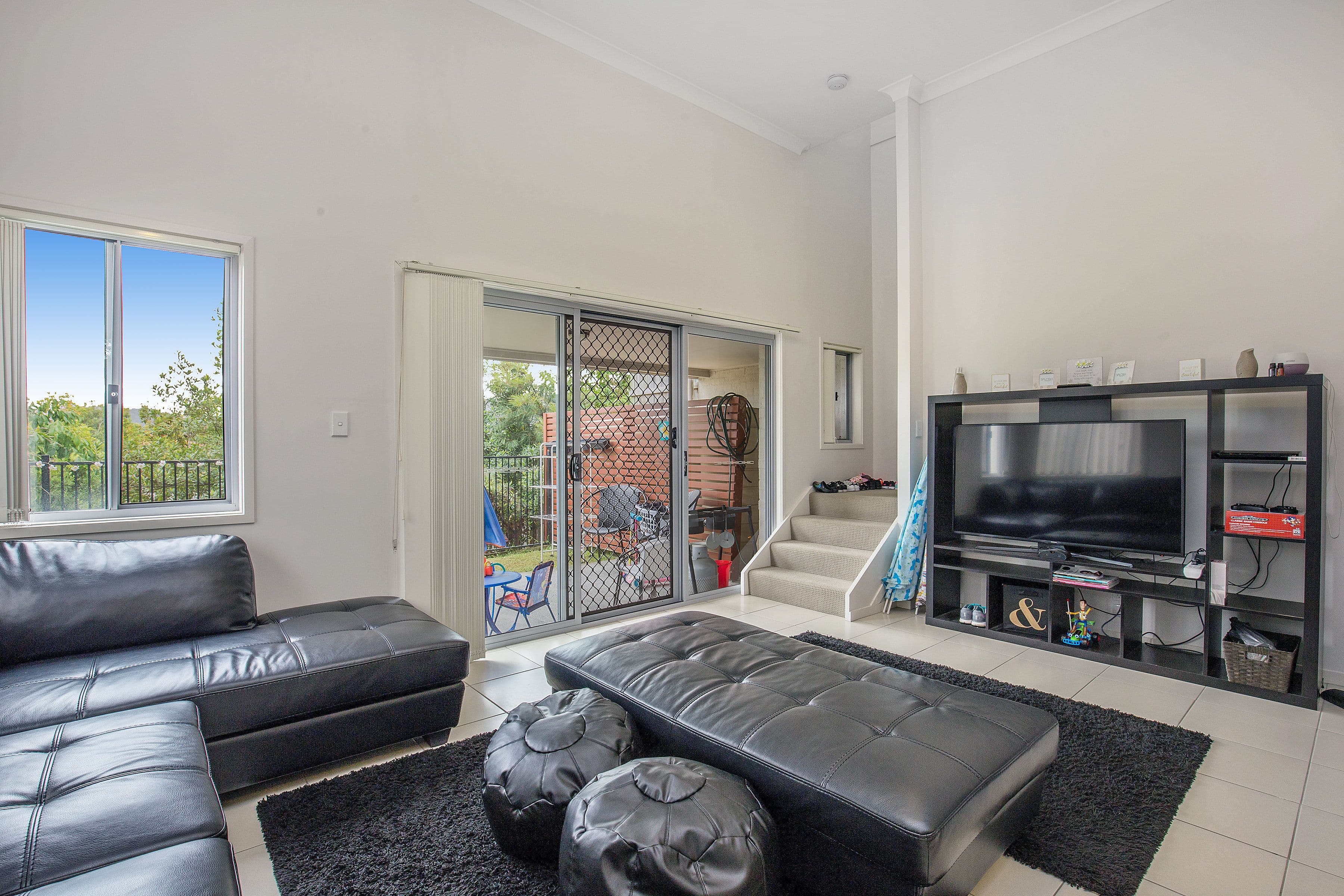 2 Sangster Crescent, Pacific Pines QLD 4211, Pacific Pines - Thumbnail 4